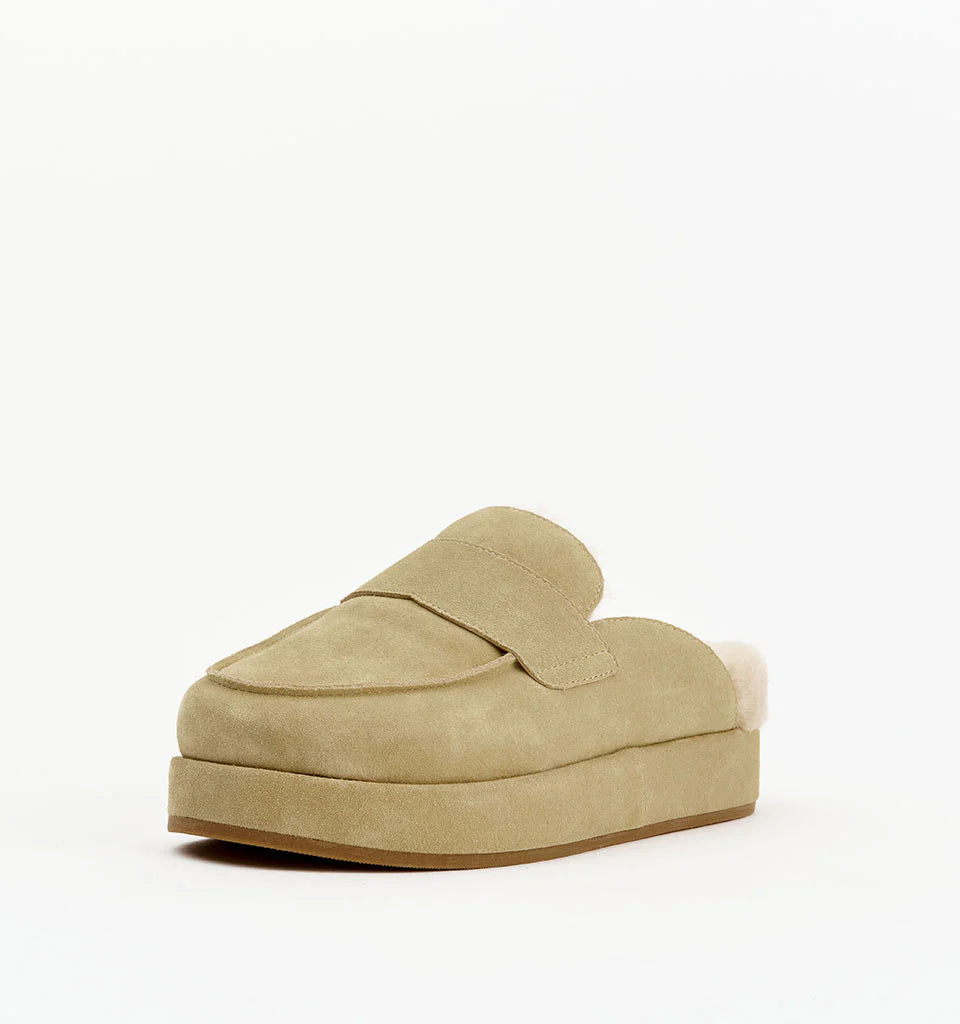 Alias Mae Burkley - Dune Suede & Shearling