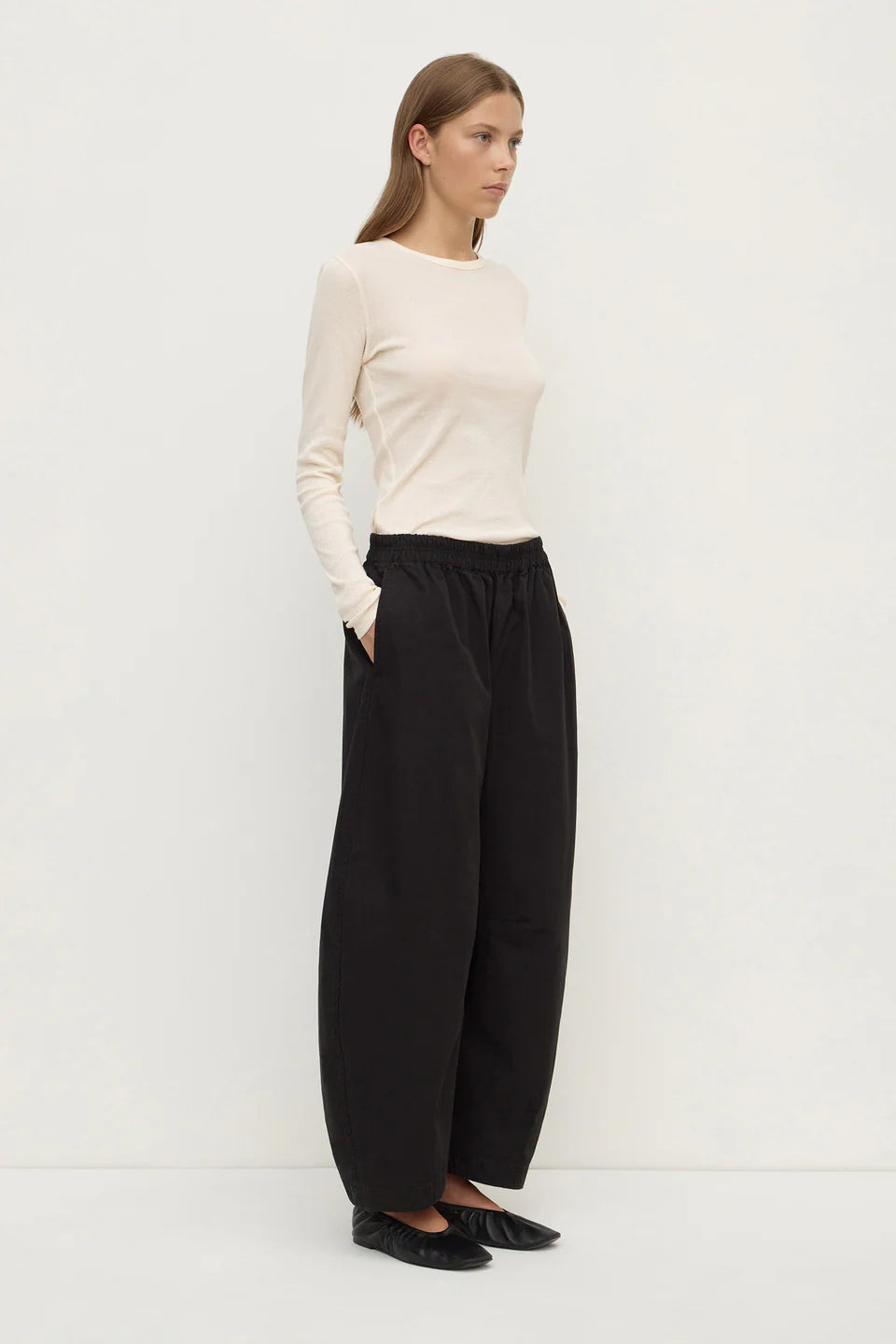Assembly Label Lola Barrel Pant - Black