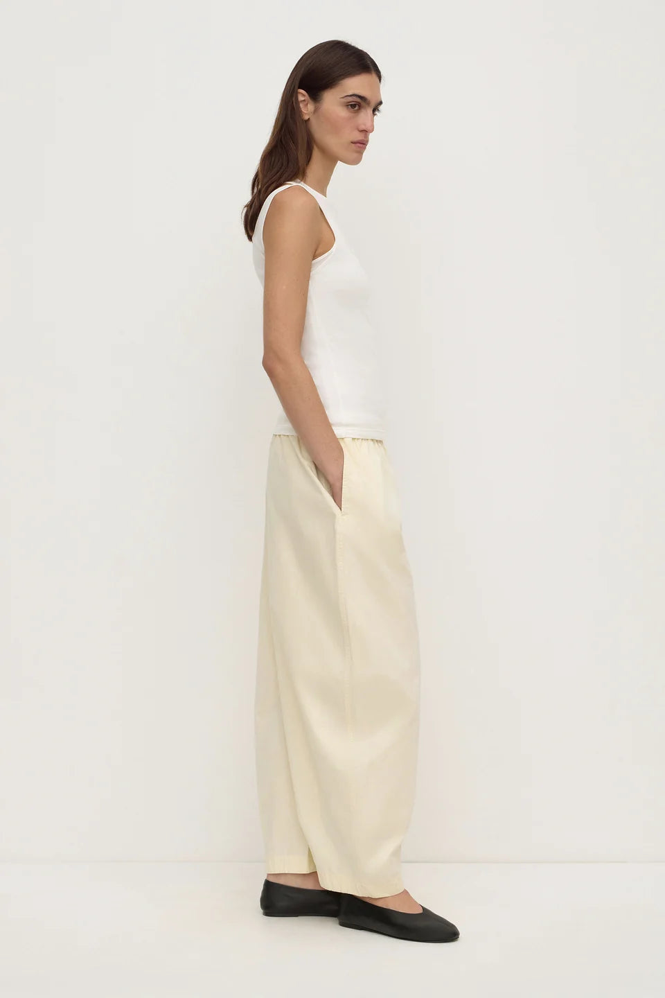 Assembly Label Lola Barrel Pant - Vanilla