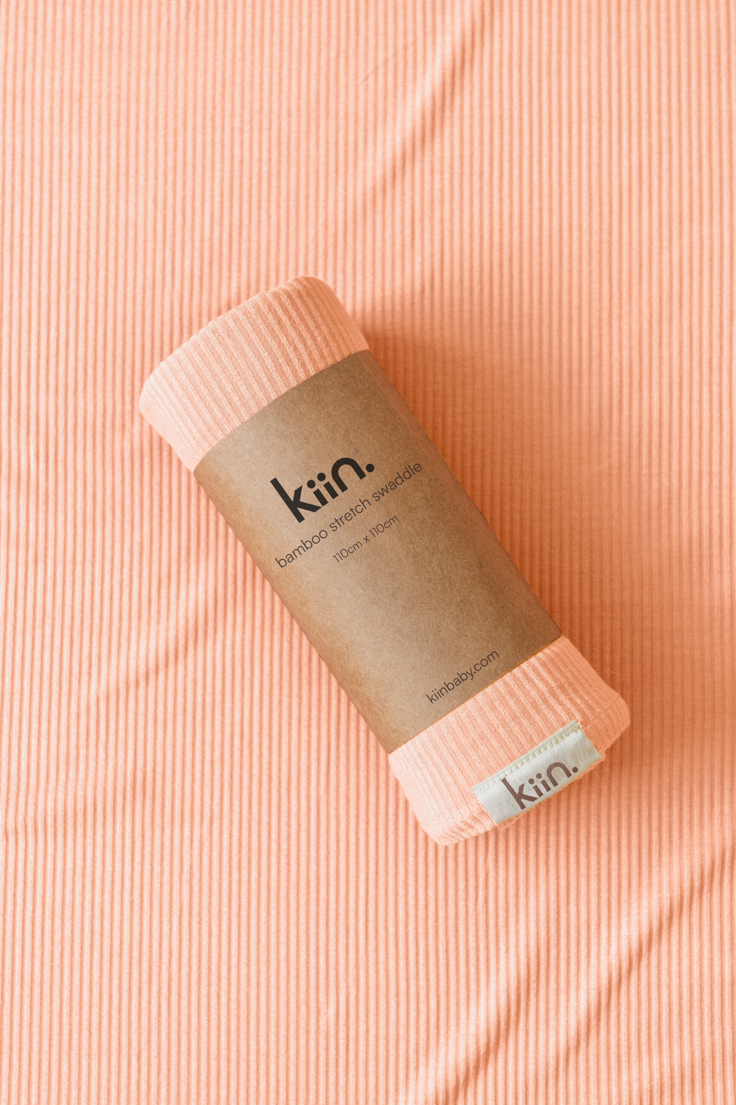 Kiin Bamboo Stretch Swaddle - Peach Sunset