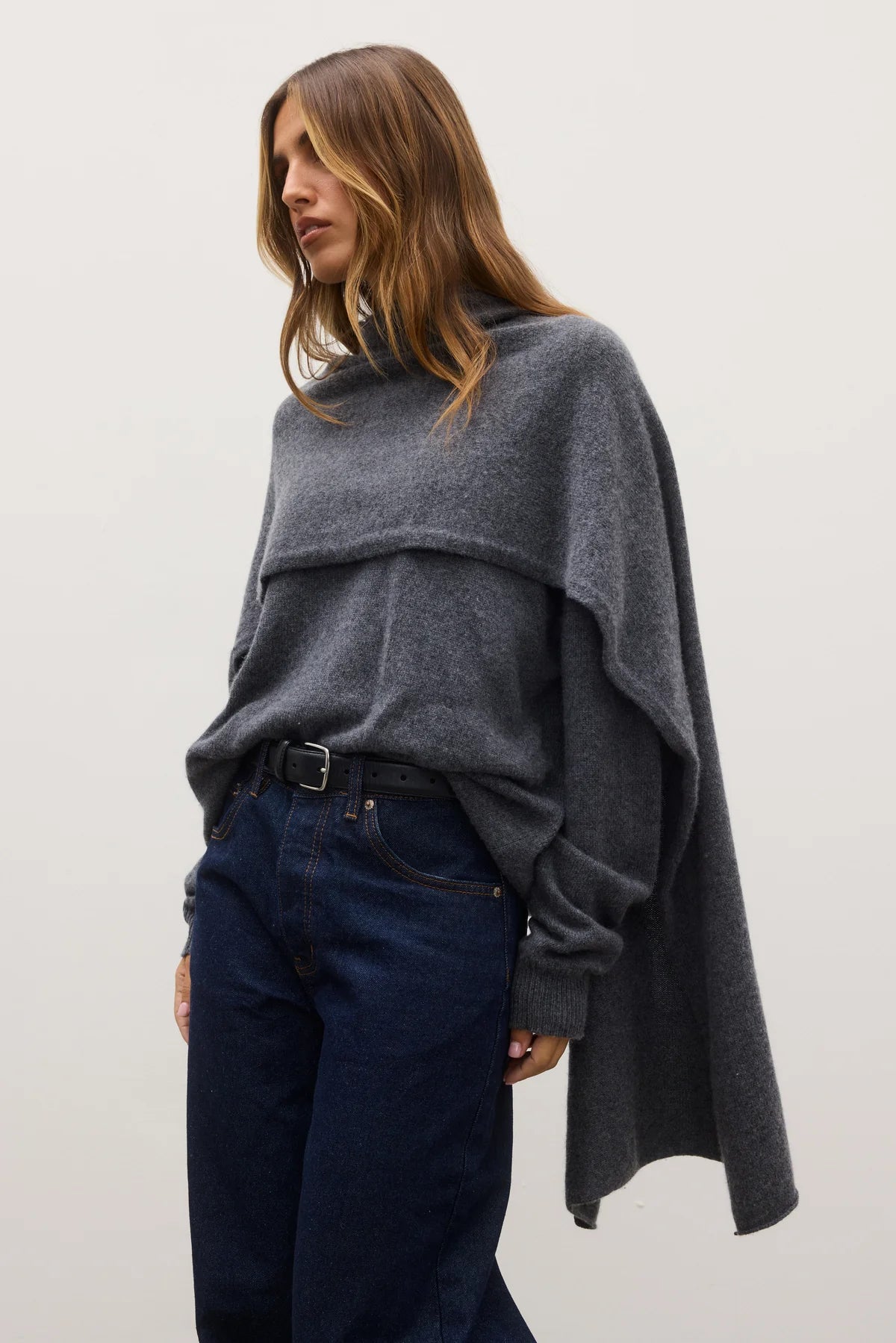 Bayse Soba Scarf - Dark Heather Grey
