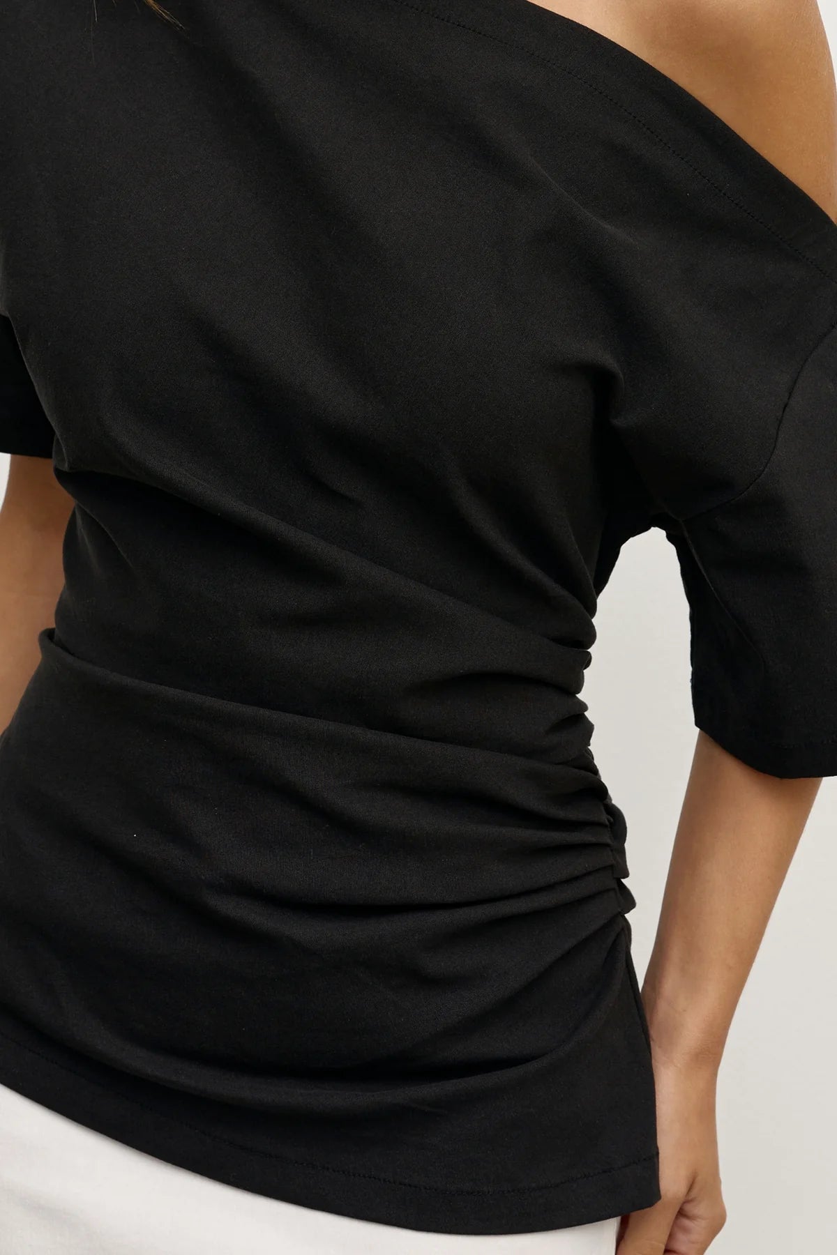 Bayse Suki Top - Black