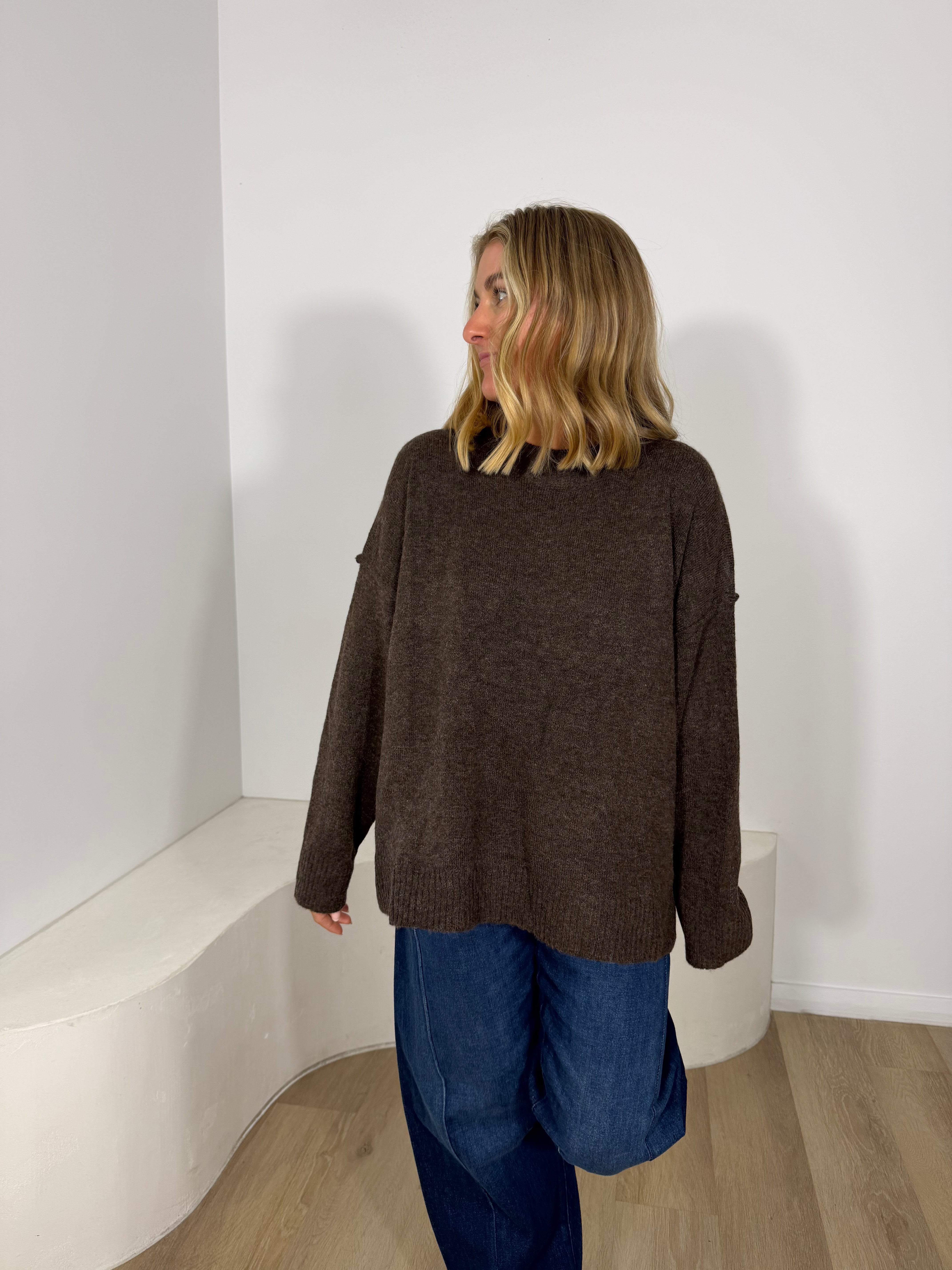 By Frankie Fluffy Knit - Chocolate