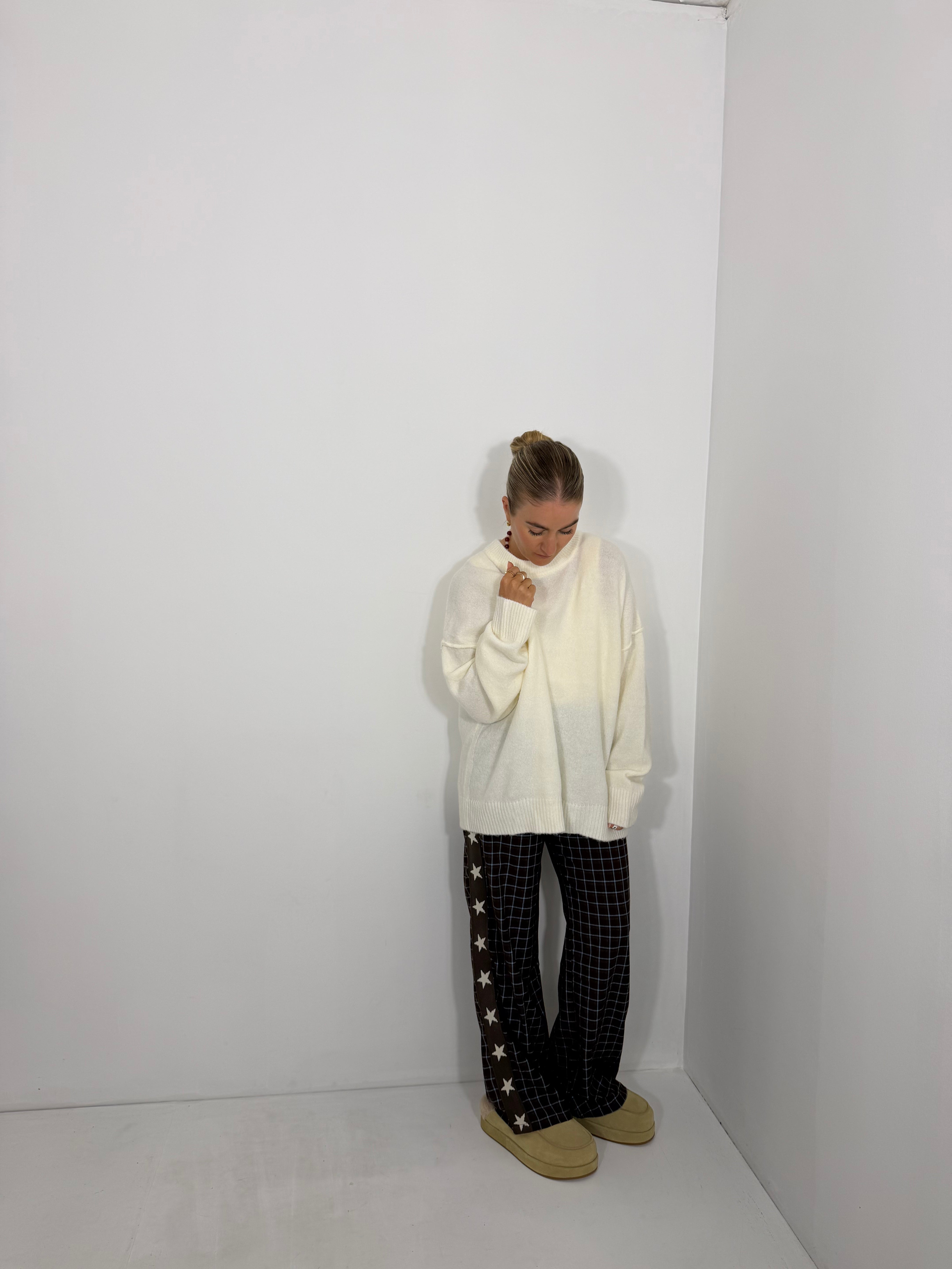 By Frankie Gingham & Star Pants