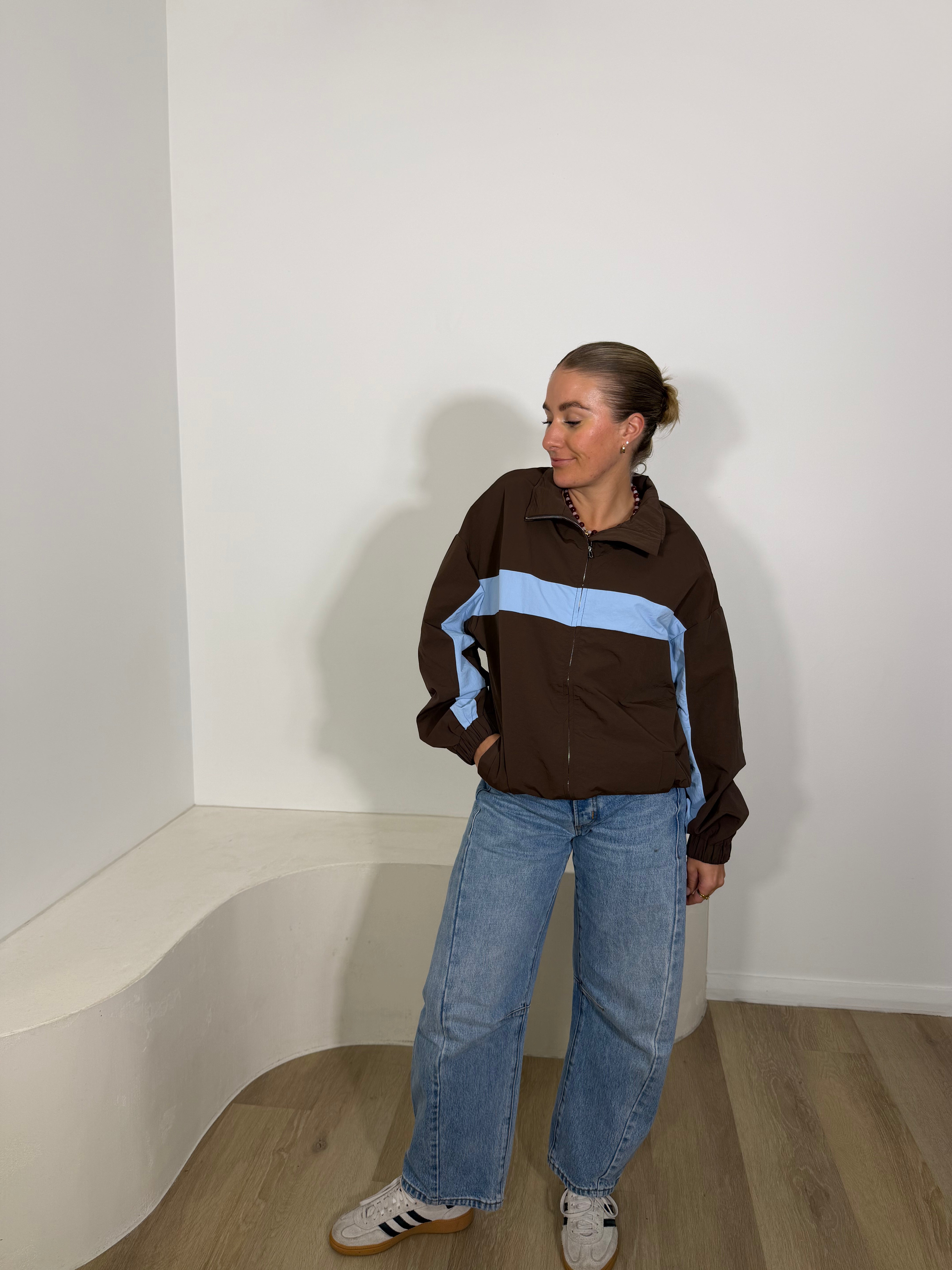By Frankie Windbreaker Jacket - Choc & Blue