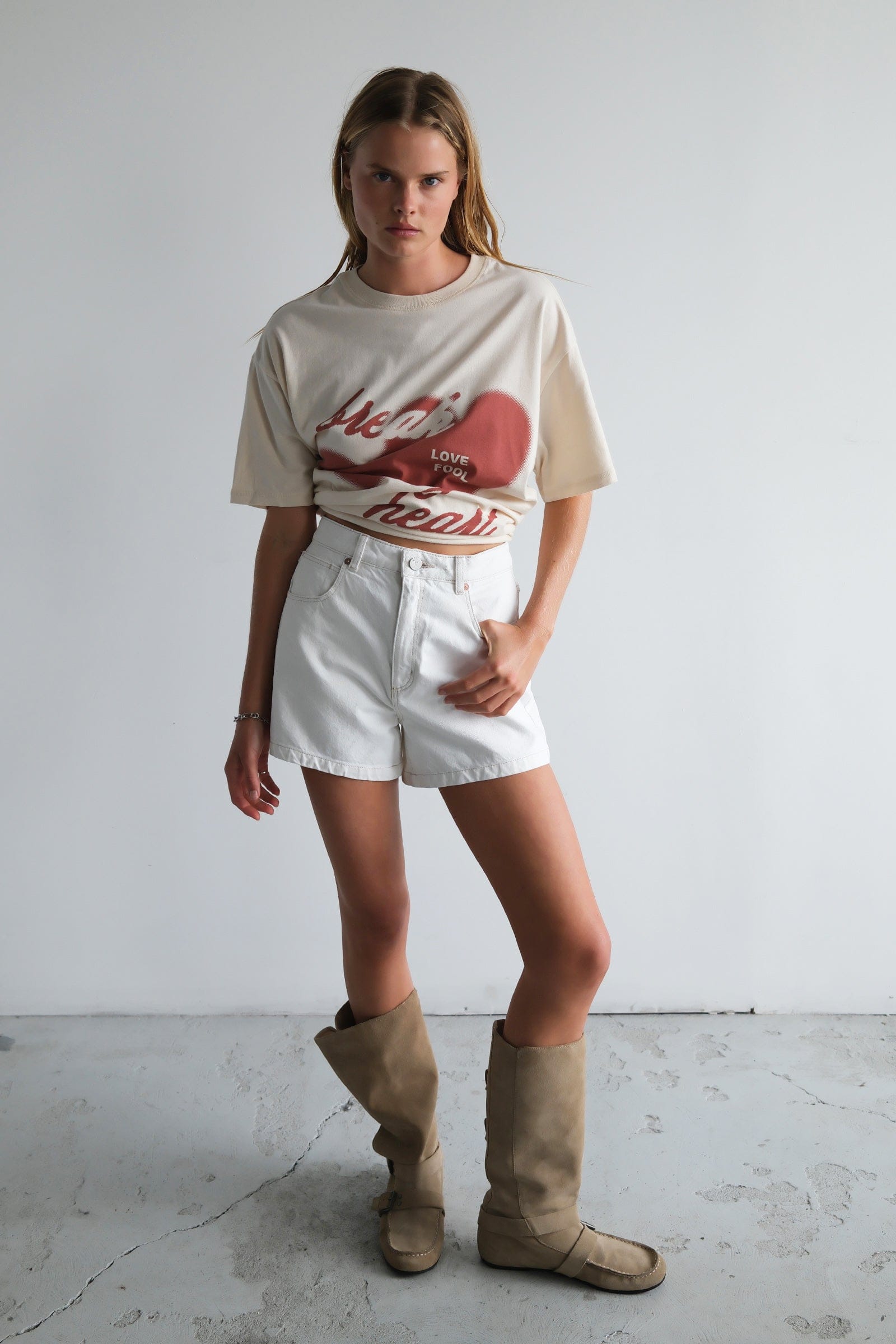 Abrand Venice Short - Western White