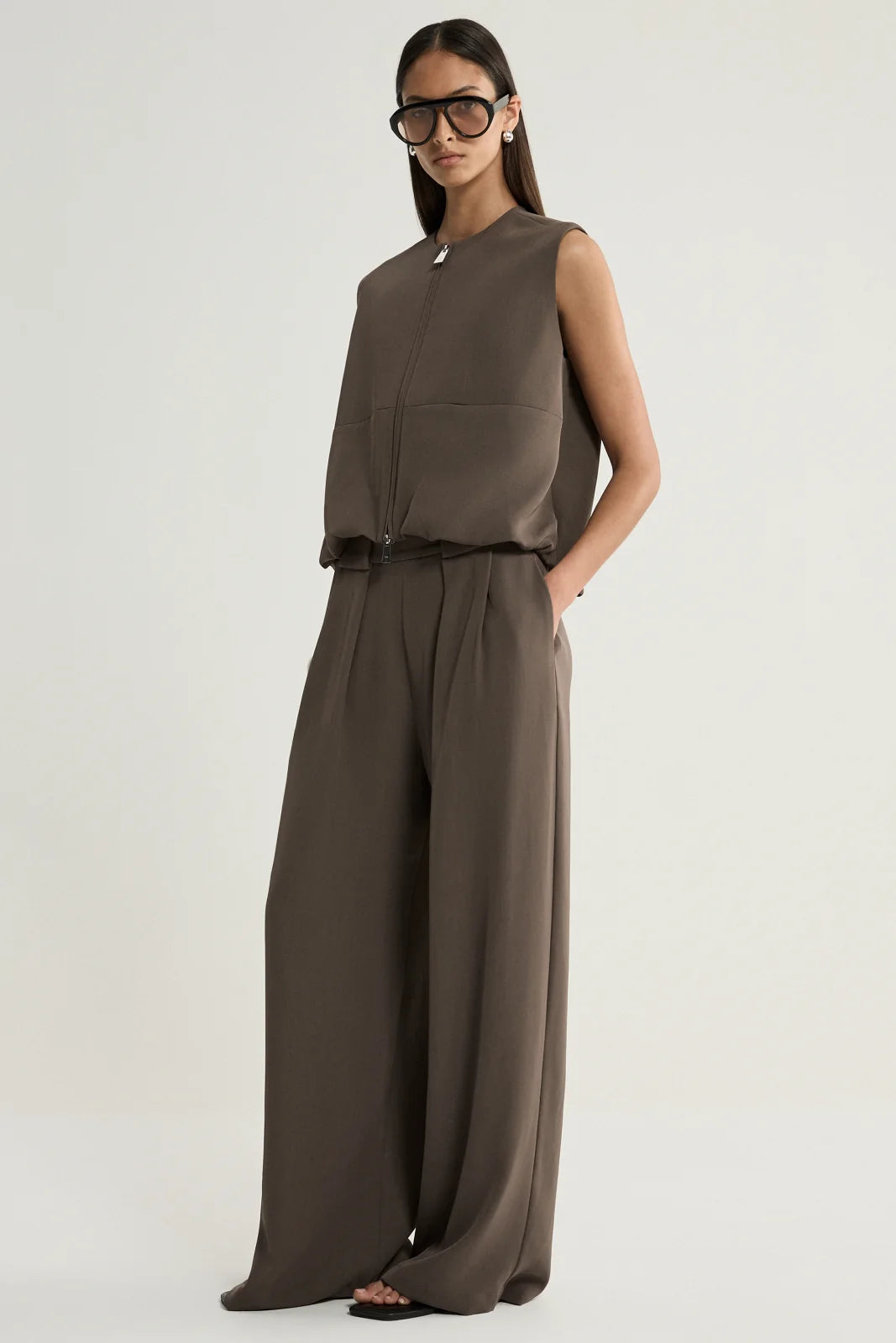 Elka Collective Margot Vest - Taupe