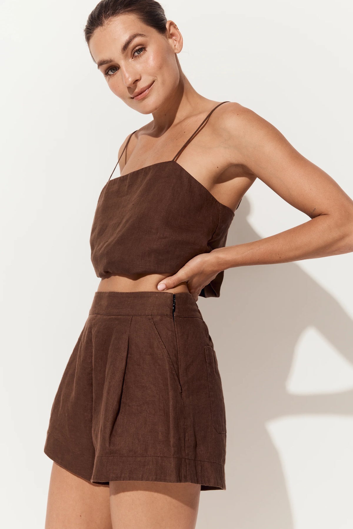 Lilly Pilly Gaia Linen Shorts - Chocolate