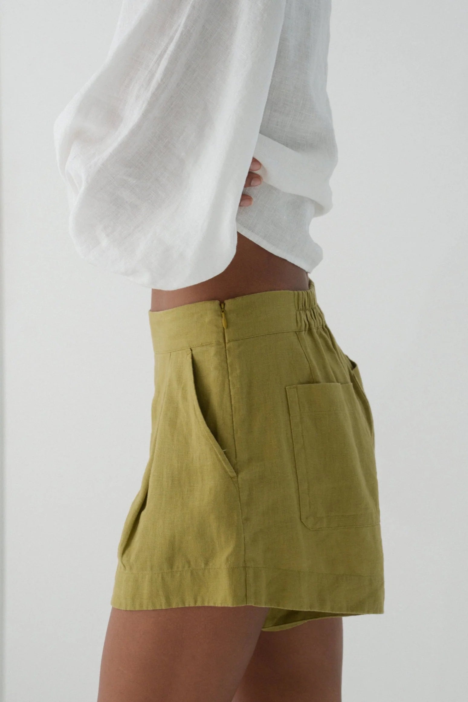 Lilly Pilly Gaia Linen Shorts - Olive