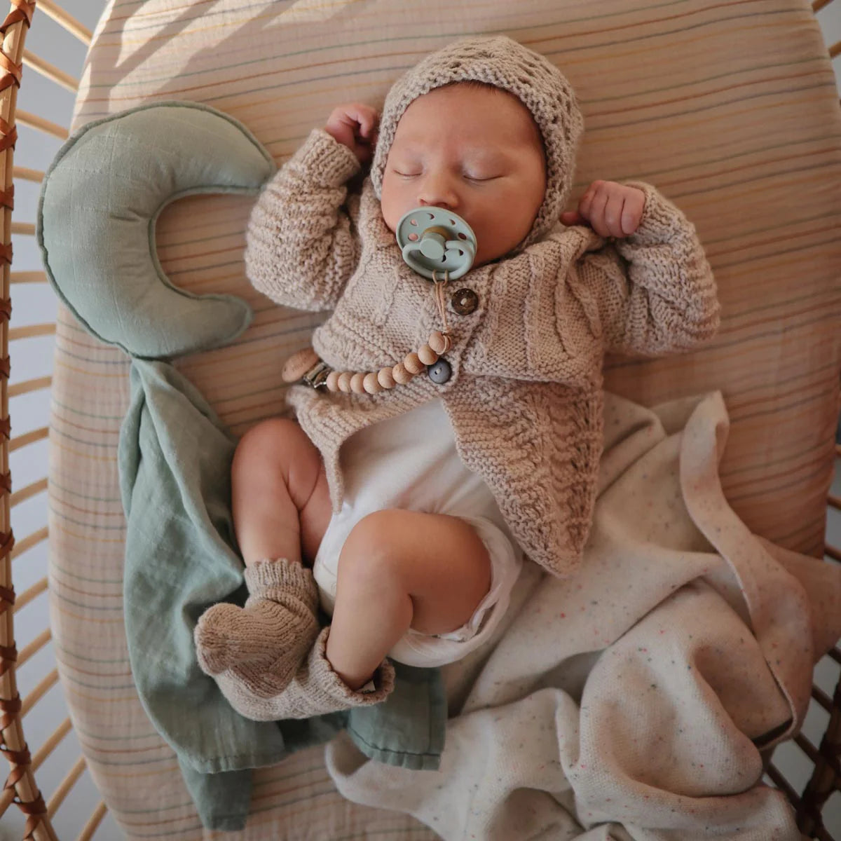 Mushie Lovey Moon Blanket - Tradewinds