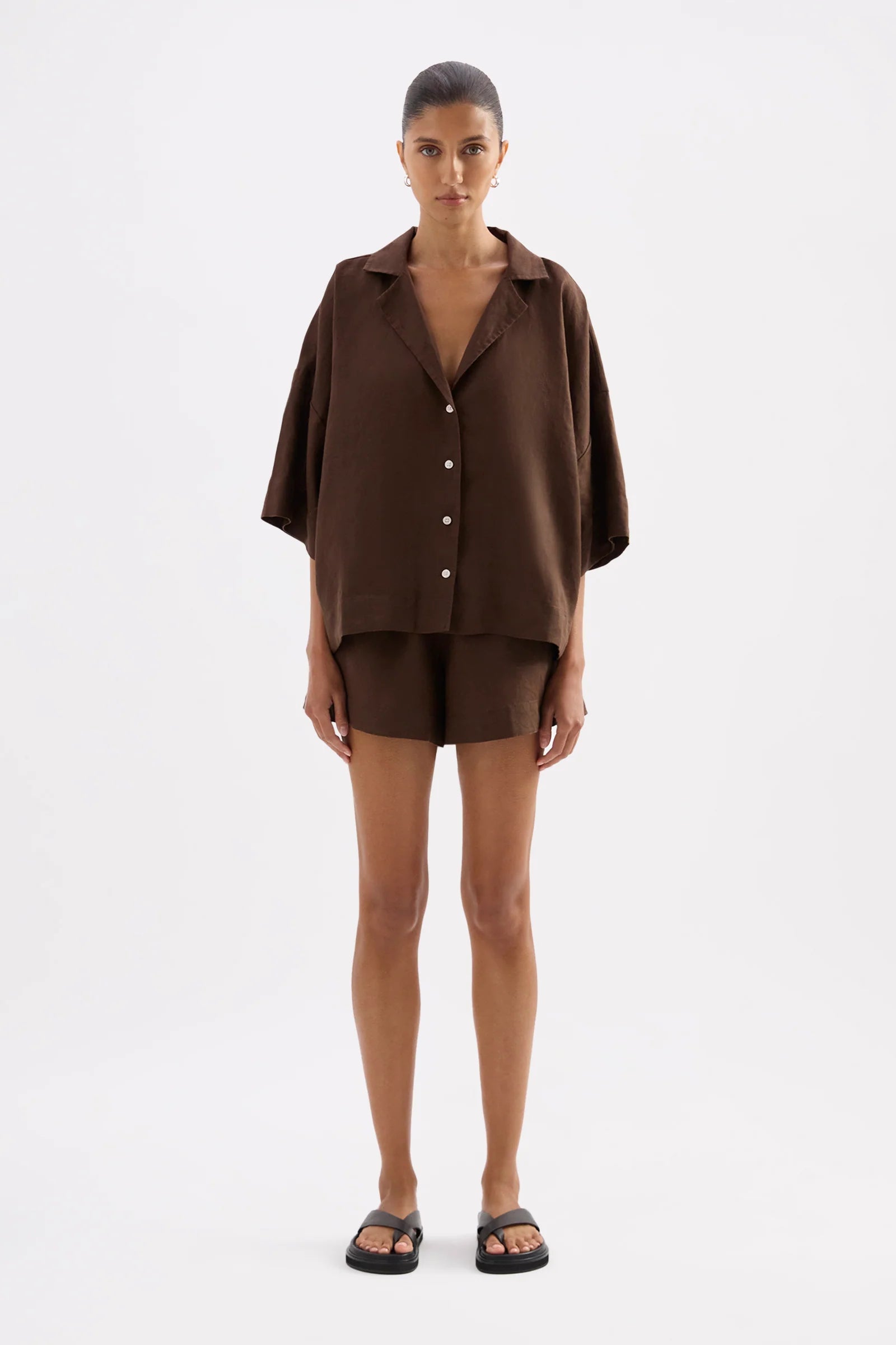 Nude Lucy Lounge Linen Short - Chocolate