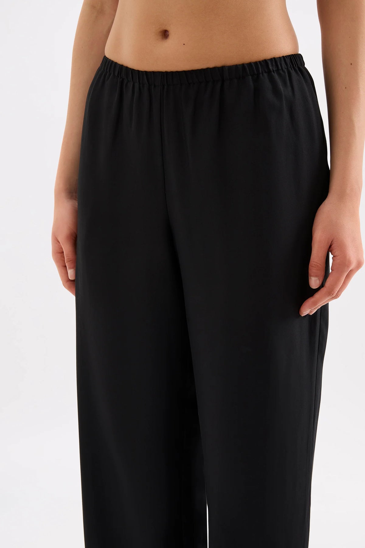 Nude Lucy Nude Lucy Jaslynn Tencel Pant - Black