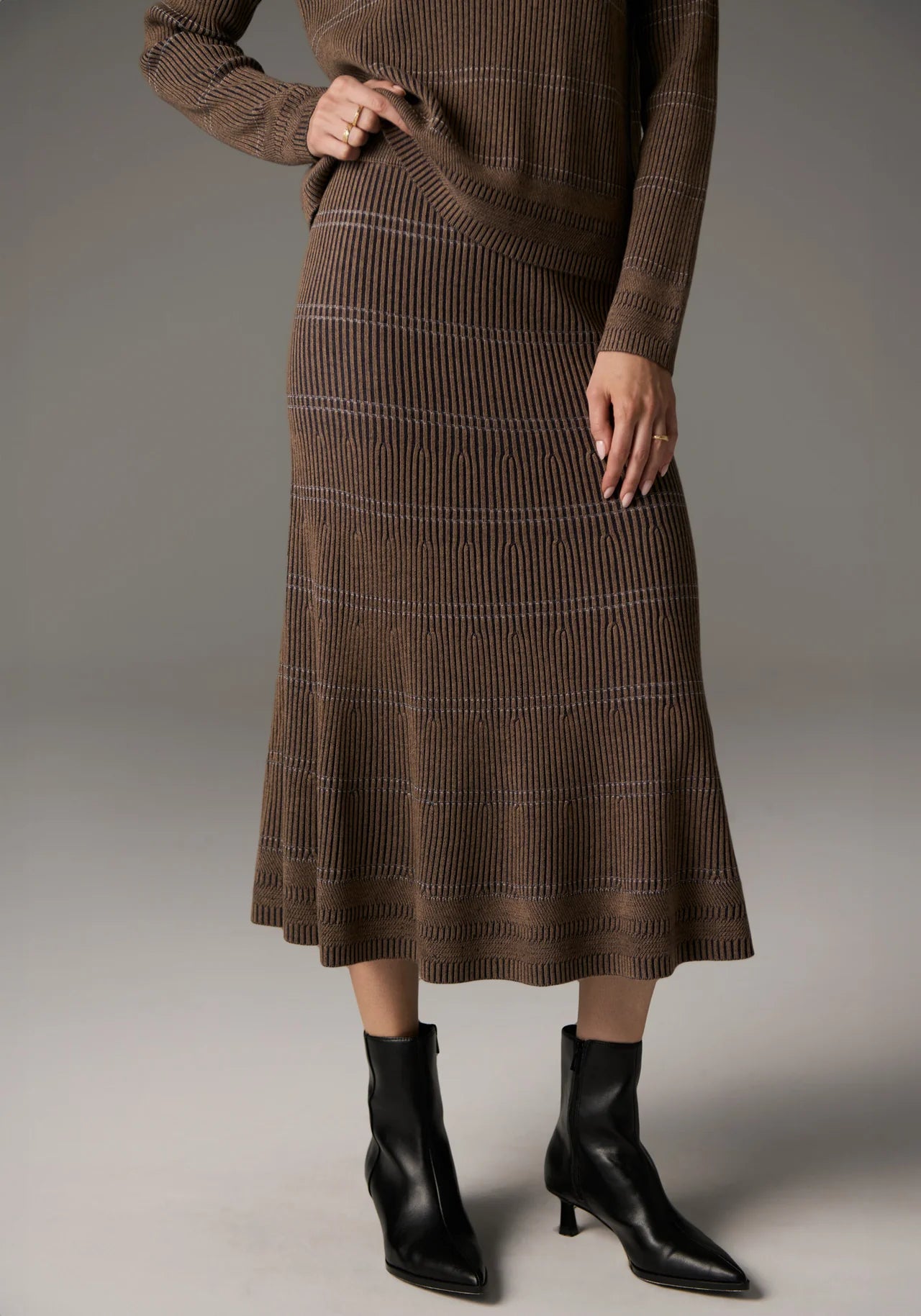 POL Lara Skirt - Toffee/Ink