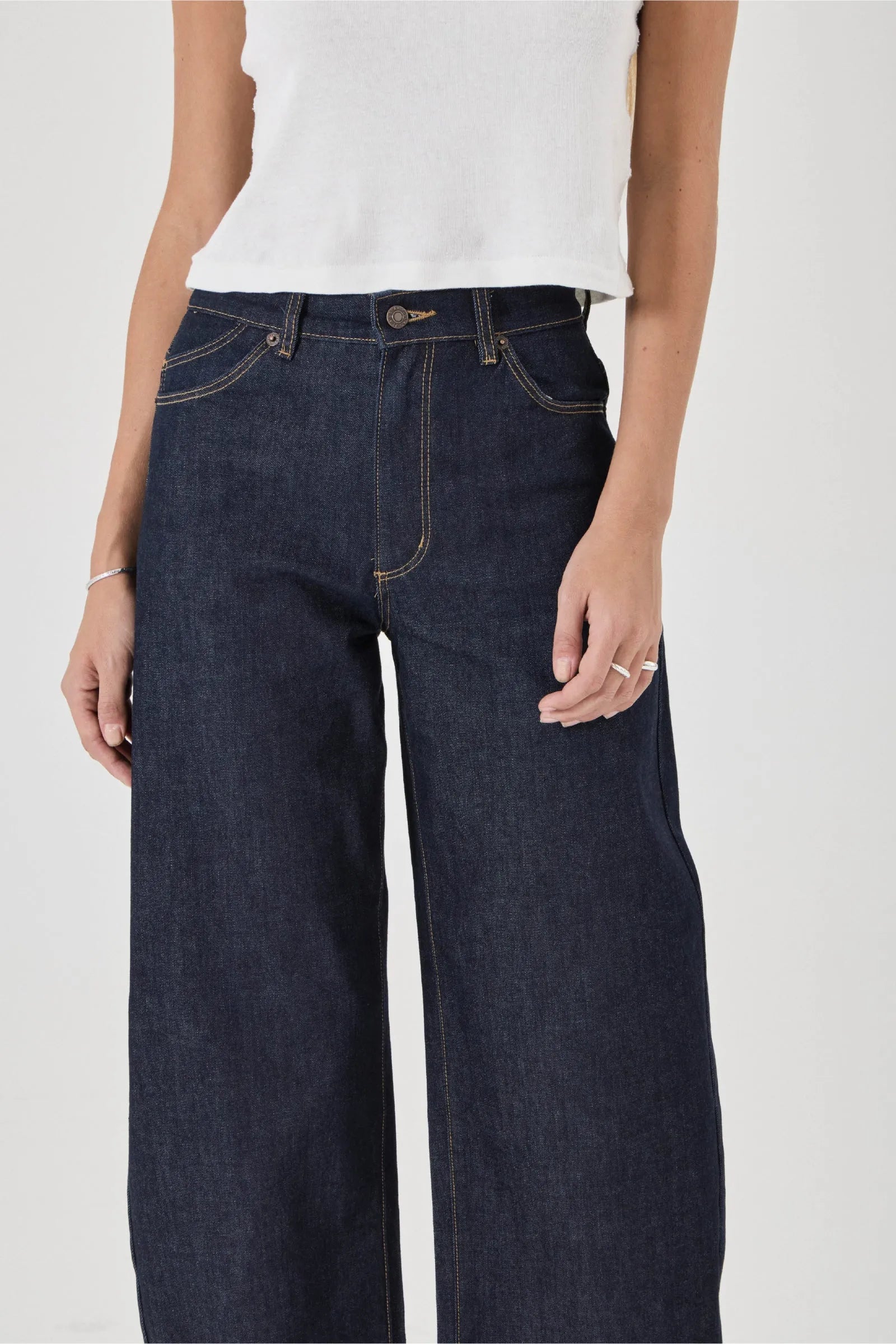 Rollas Gigi Barrel Jean - Super Rinse