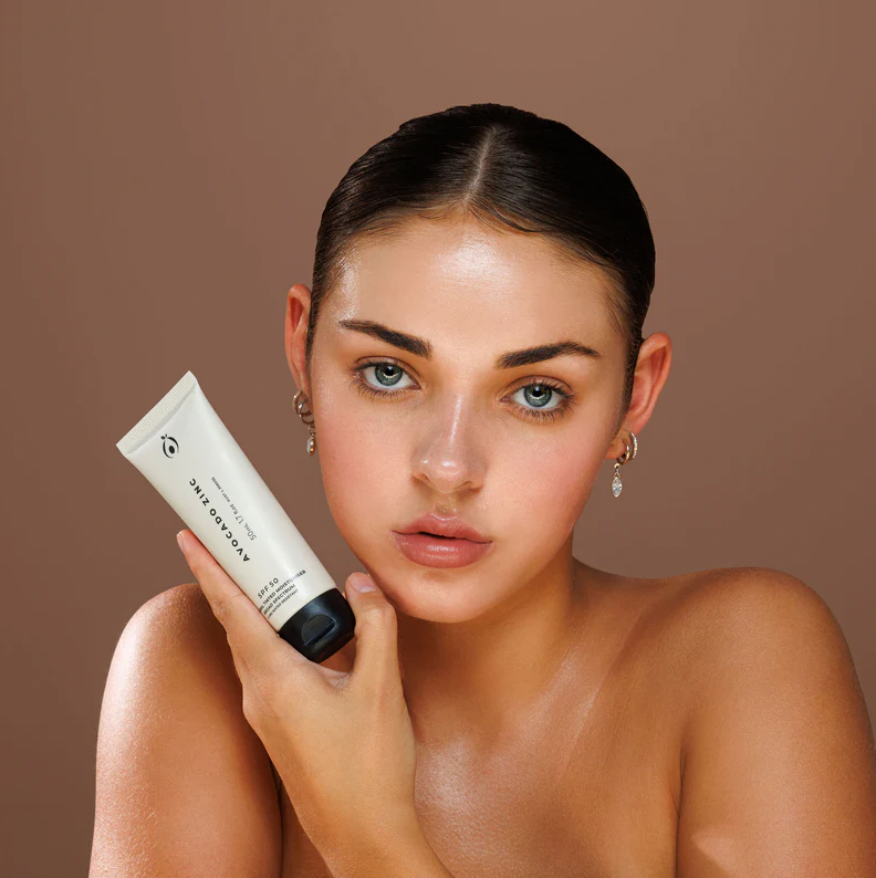 Avocado Zinc SPF 50 Natural Tinted Moisturiser - Light