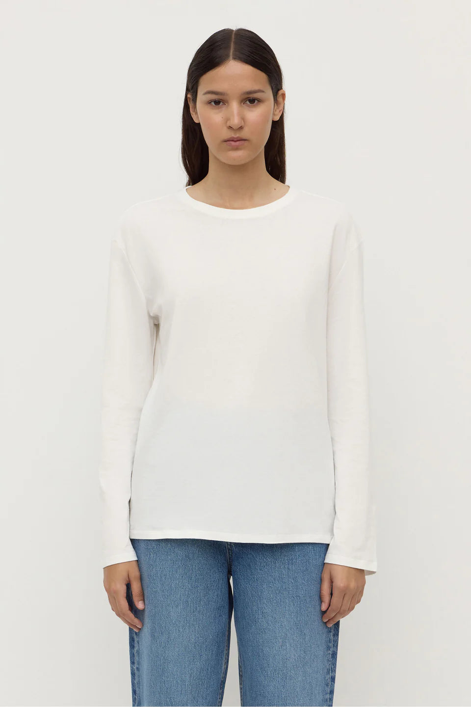 Assembly Label Thea Long Sleeve Tee - White