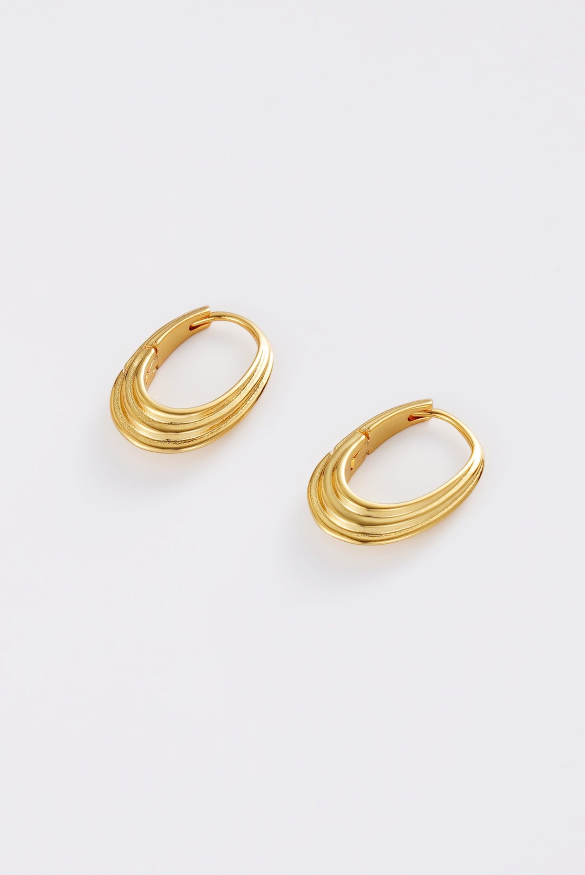 Zafino Marley Hoop Medium - Gold