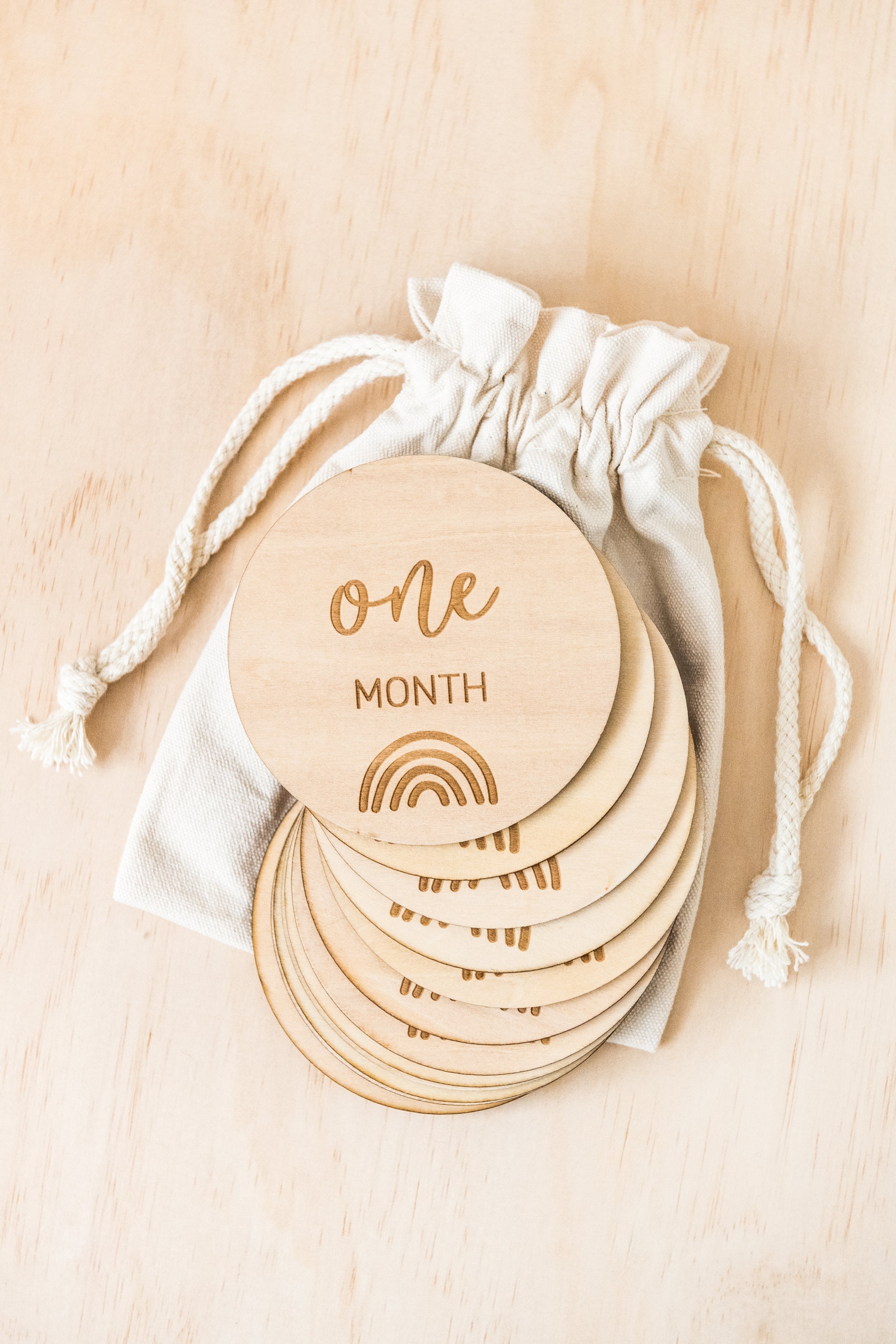 Kiin Baby Milestone Wooden Discs