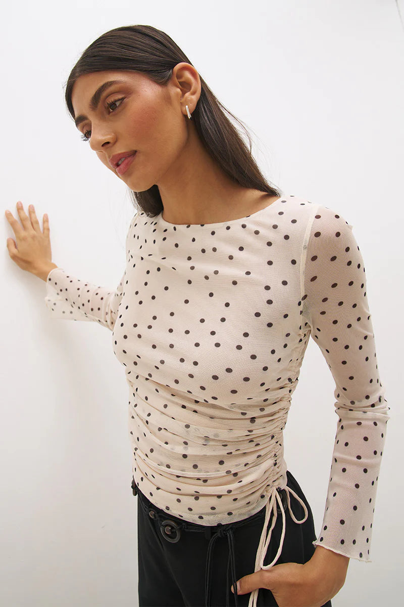 Mon Renn Vesper Spot Long Sleeve Top - Cream