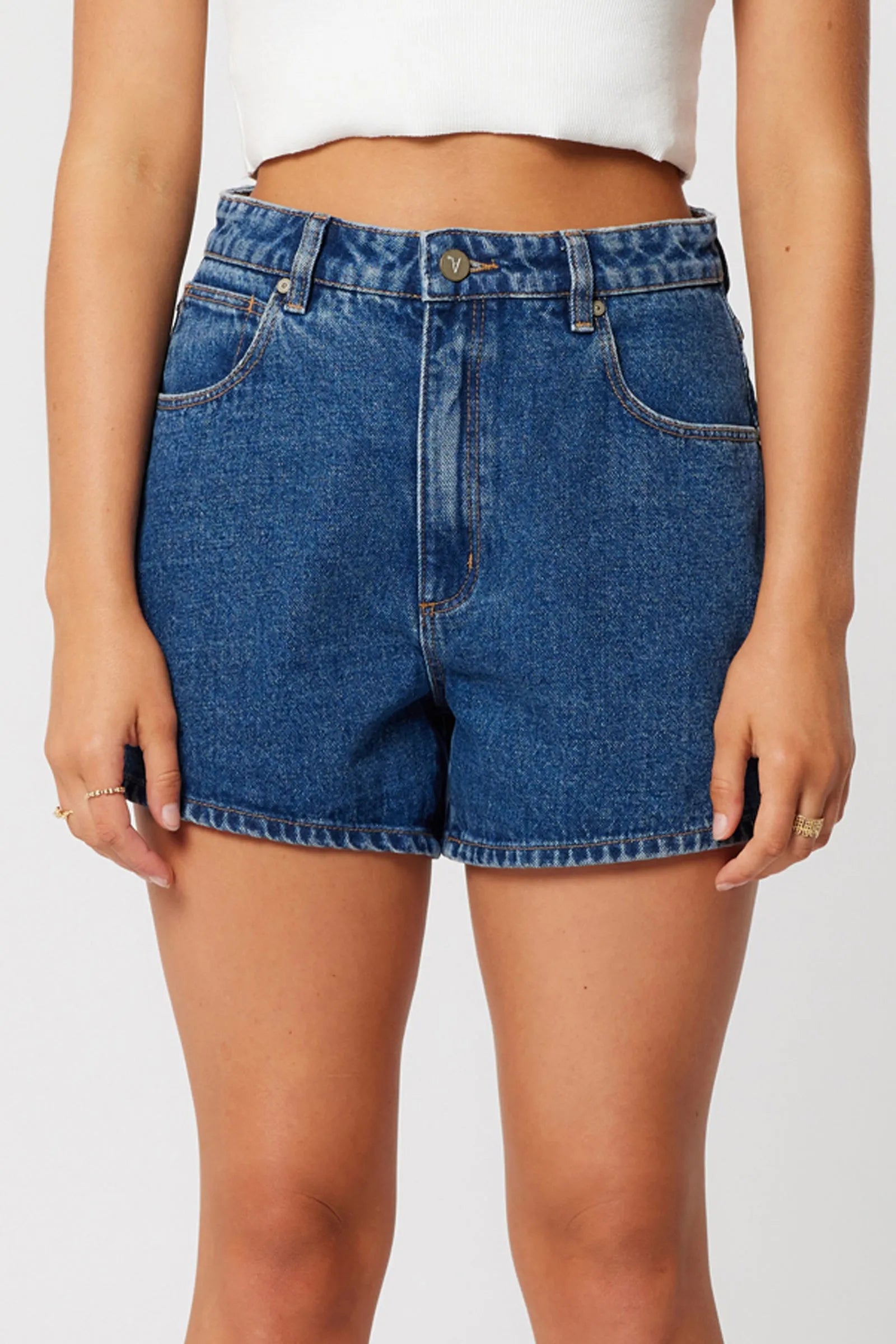 Abrand Venice Short - Bella