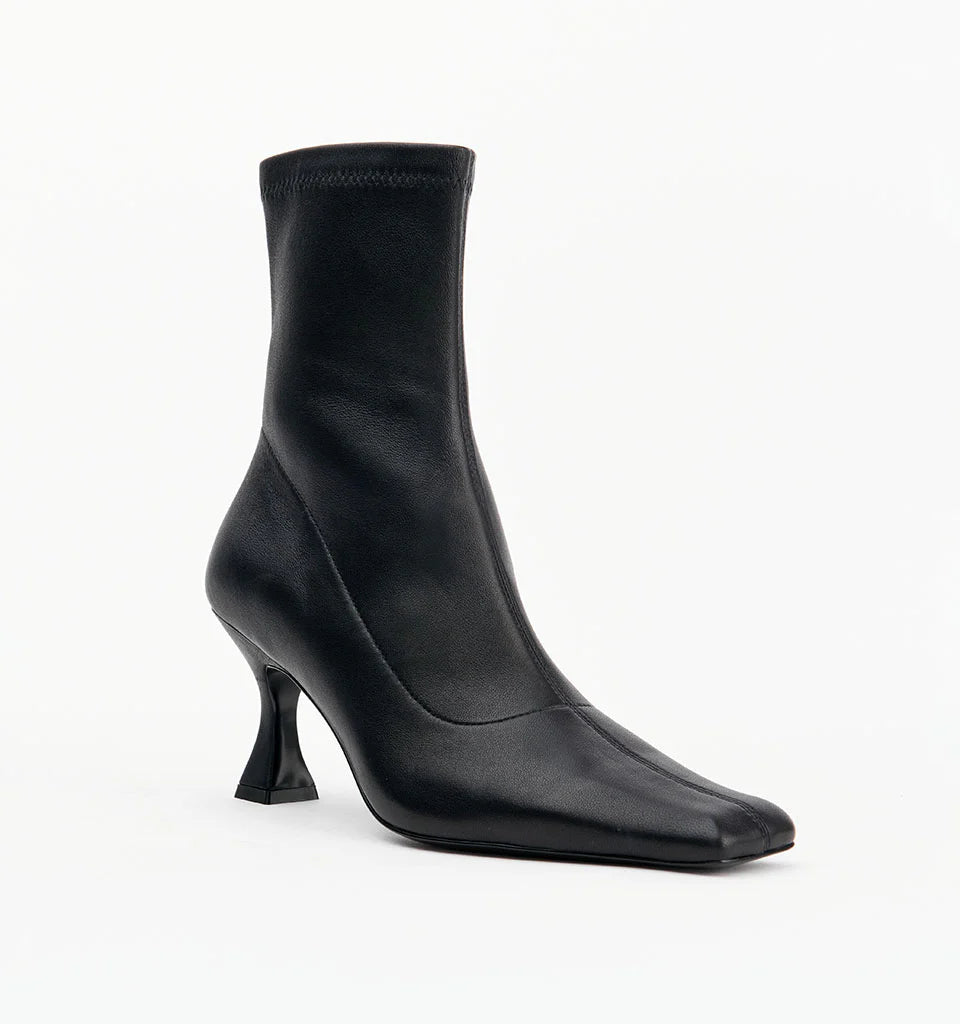 Alias Mae Amelia - Black Stretch Leather