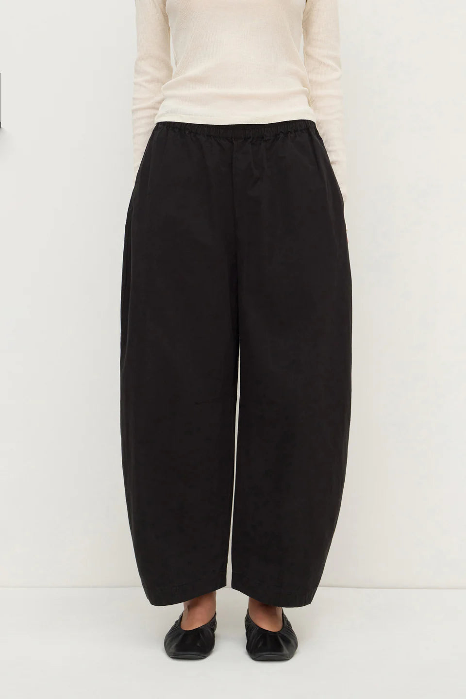 Assembly Label Lola Barrel Pant - Black