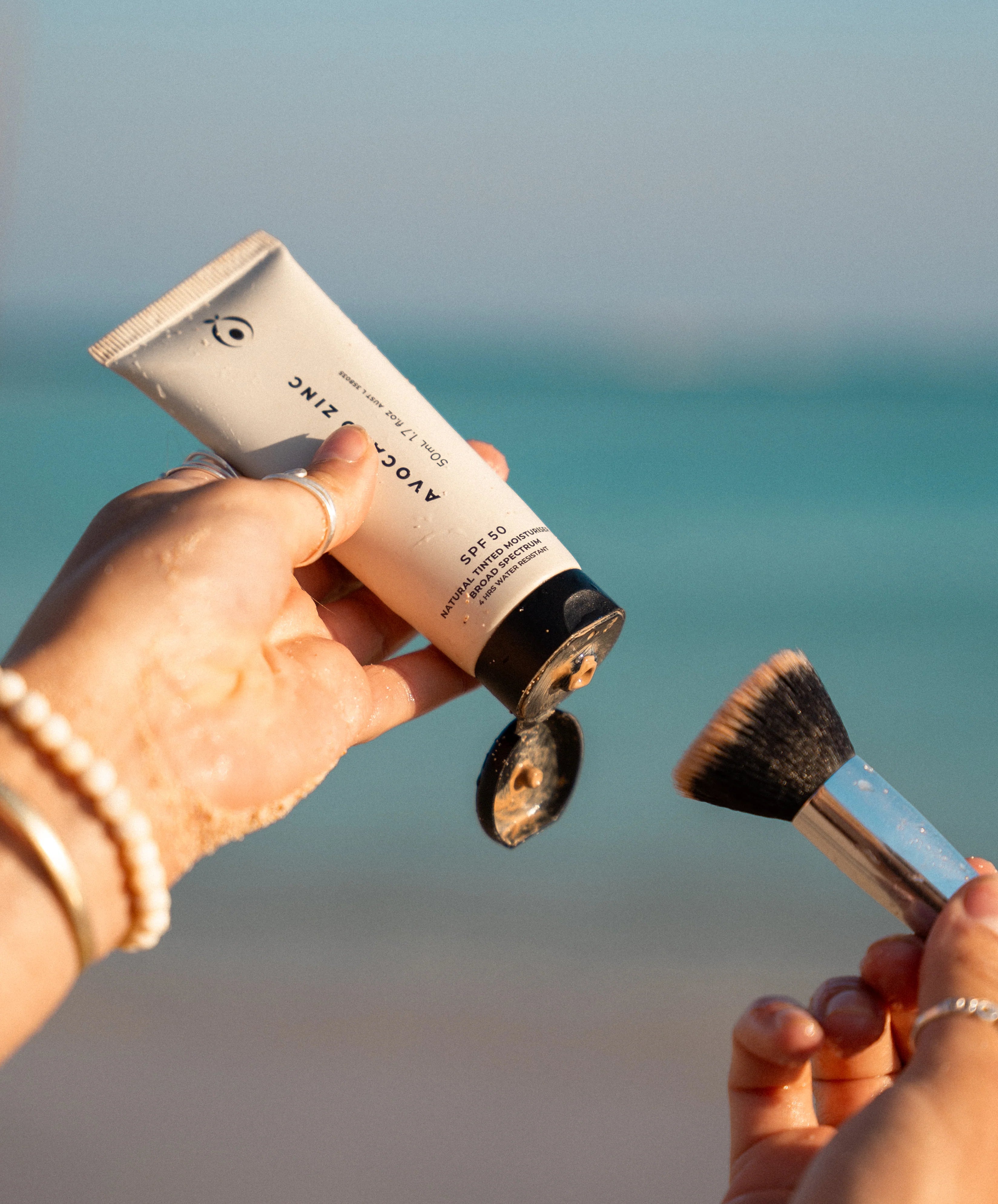 Avocado Zinc SPF Brush