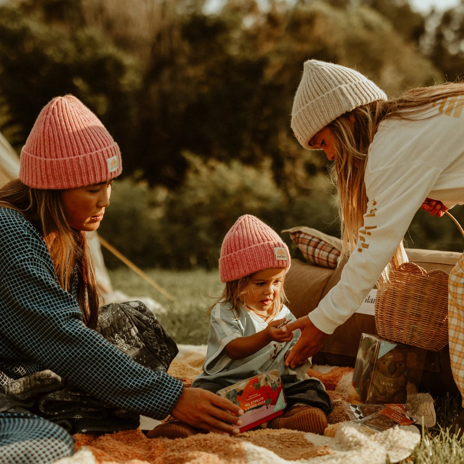 Banabae Rad Kid Merino Beani - Peony Pink