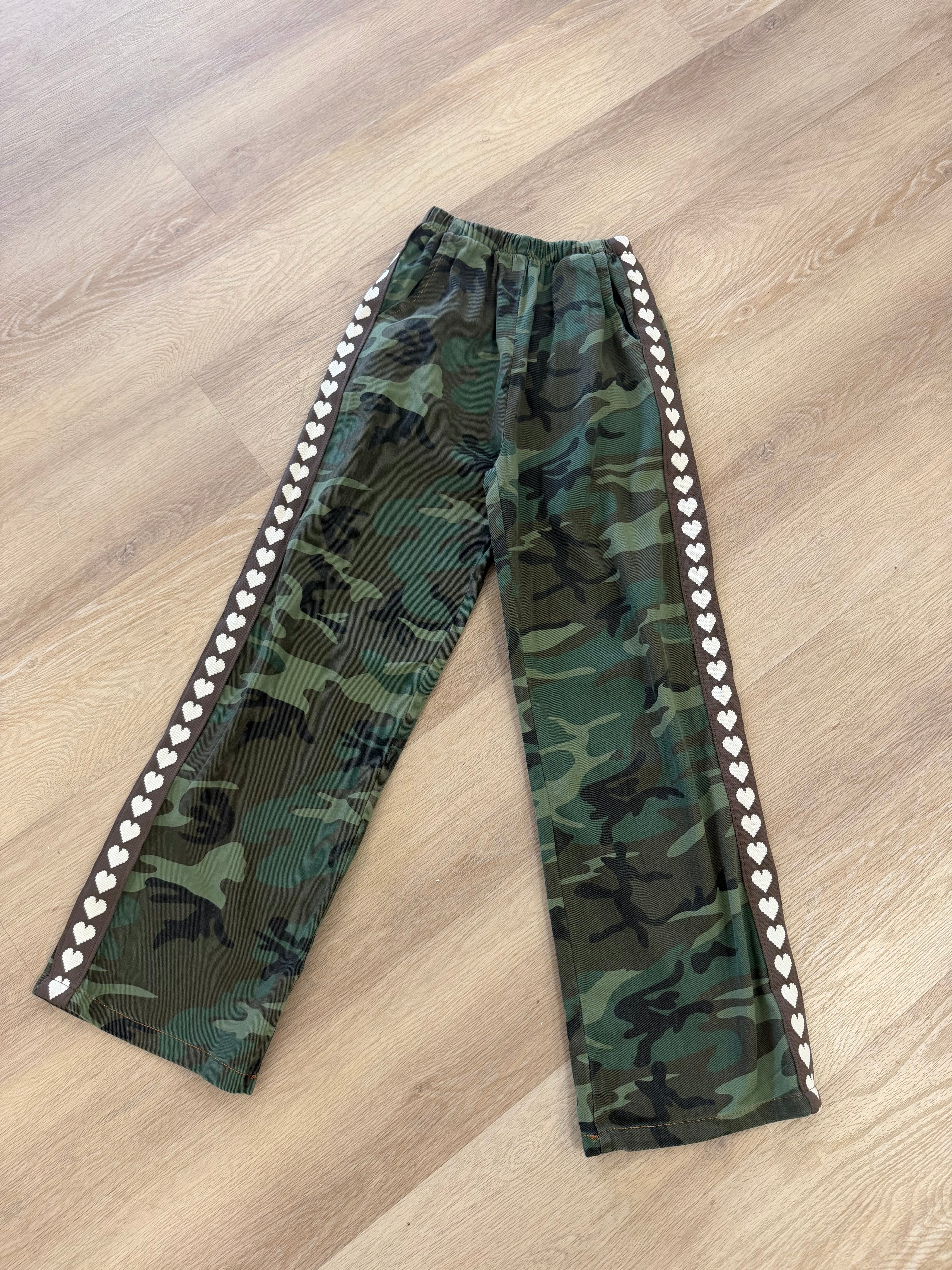 By Frankie Camo Racer Pants - Brown Heart Stripe