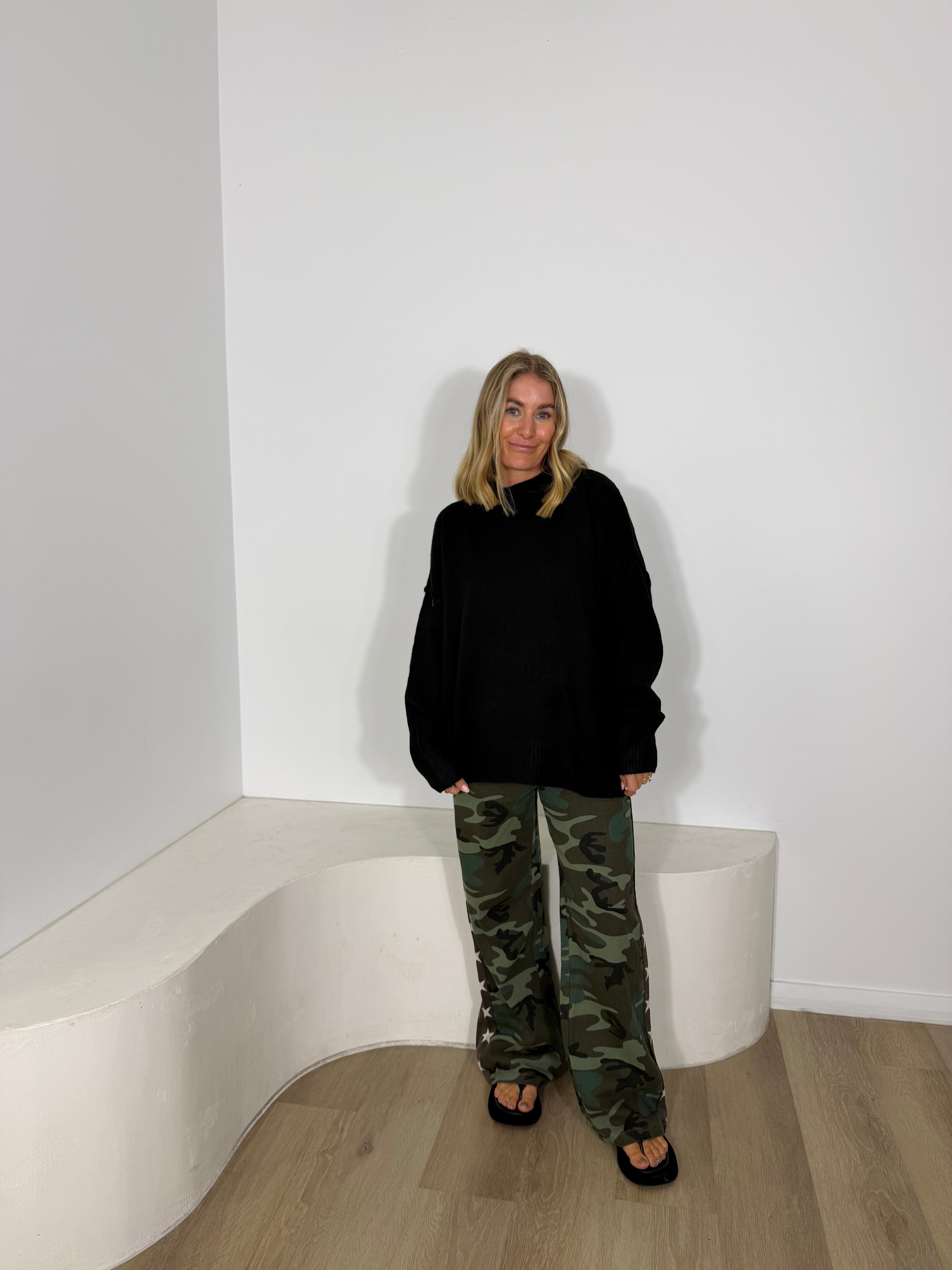 By Frankie Fluffy Knit - Black
