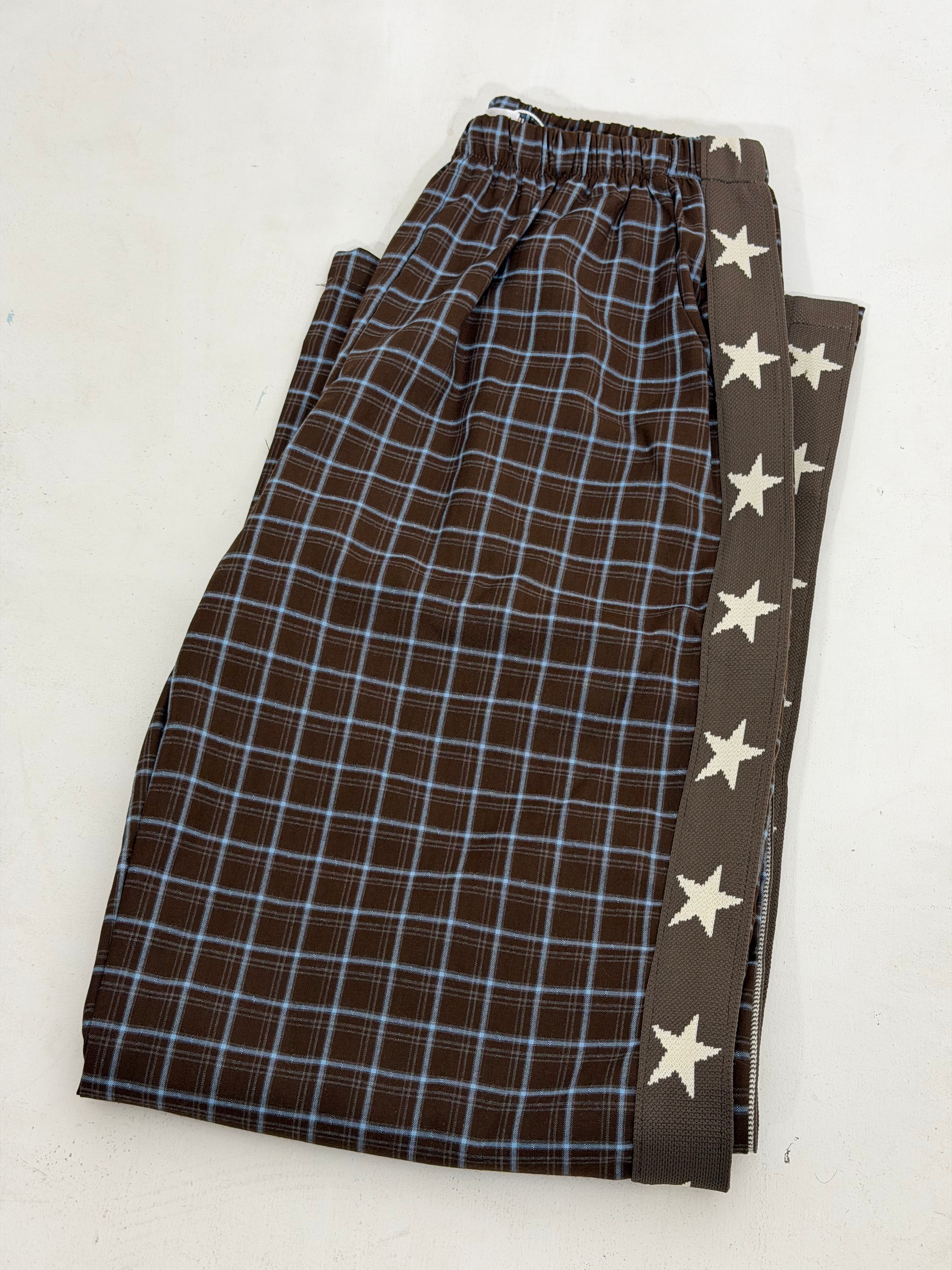 By Frankie Gingham & Star Pants
