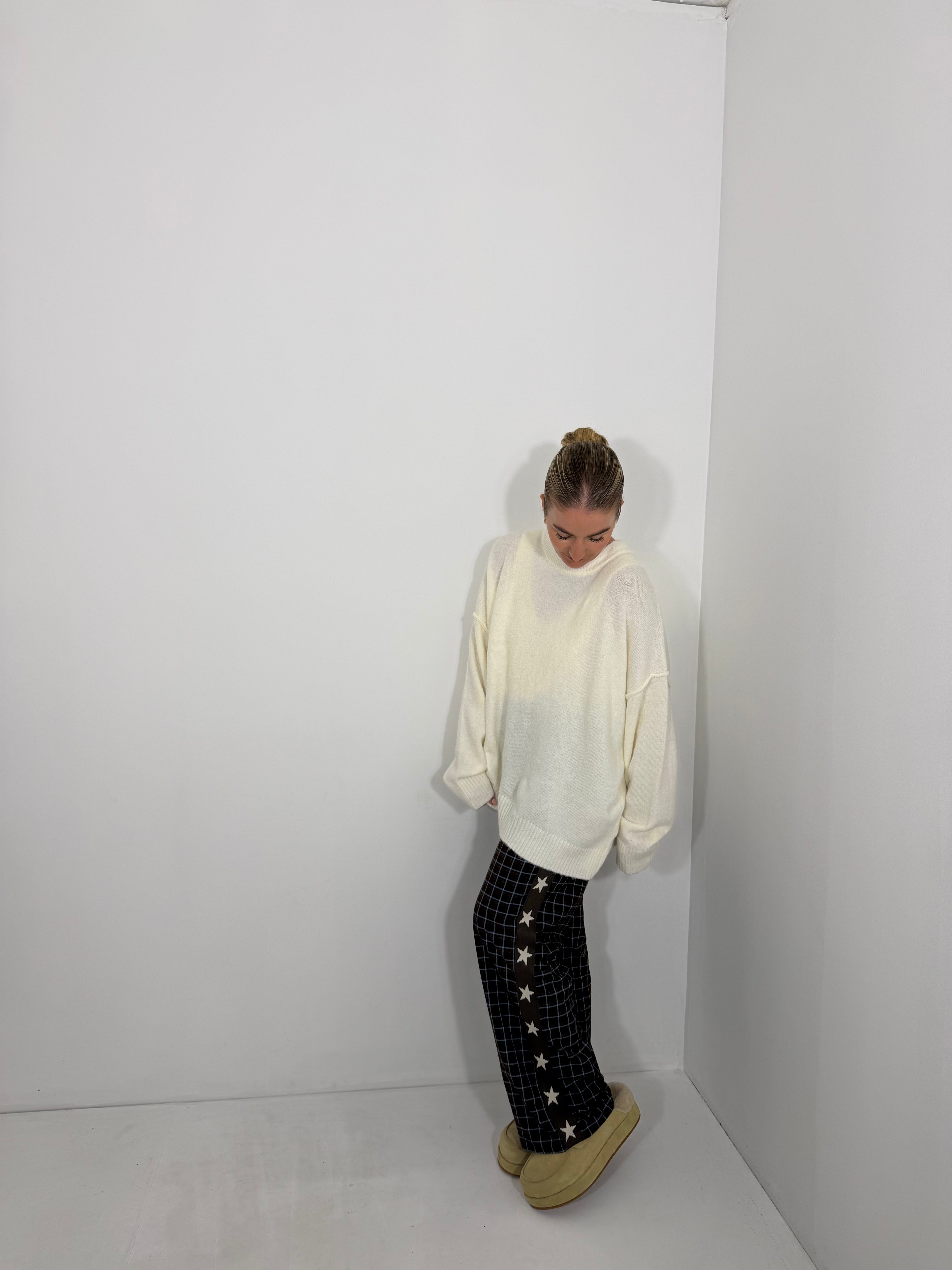 By Frankie Gingham & Star Pants