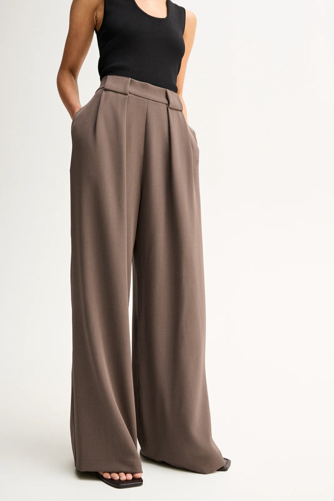 Elka Collective Fleur Pant - Taupe