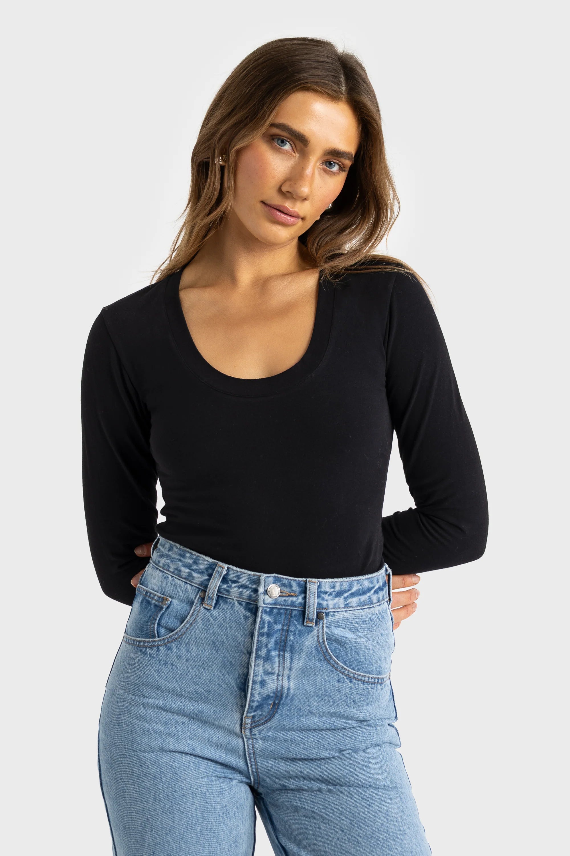 ORTC Evie Scoop Long Sleeve Top - Black 