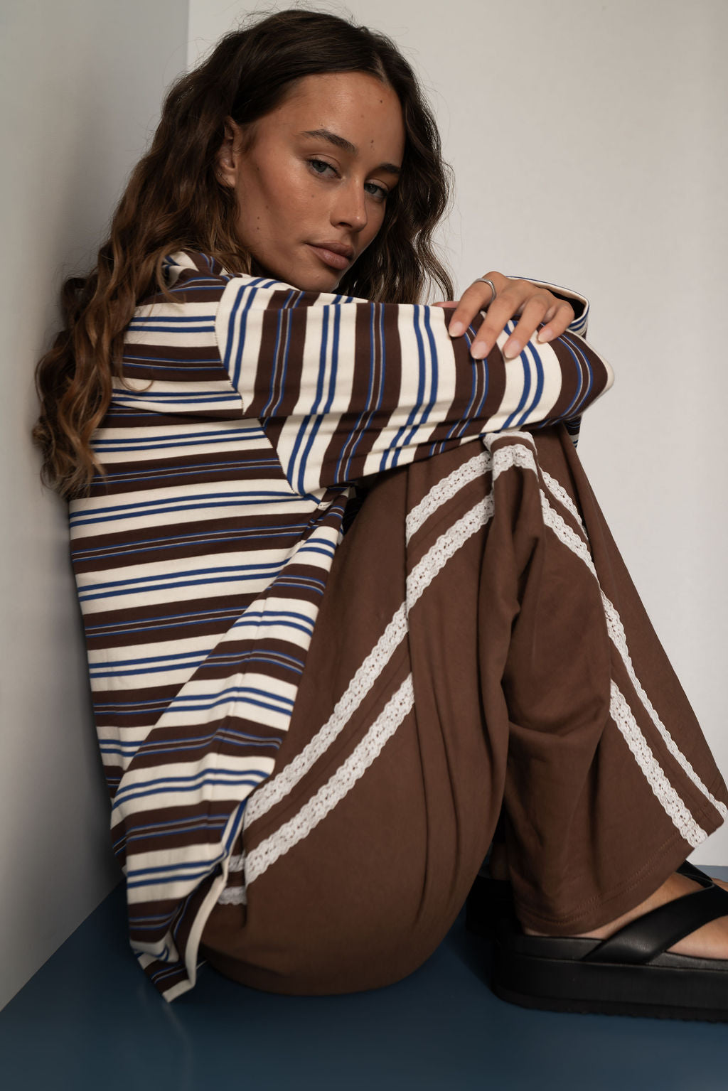 Hall Store Andi Long Sleeve - Blue/Brown