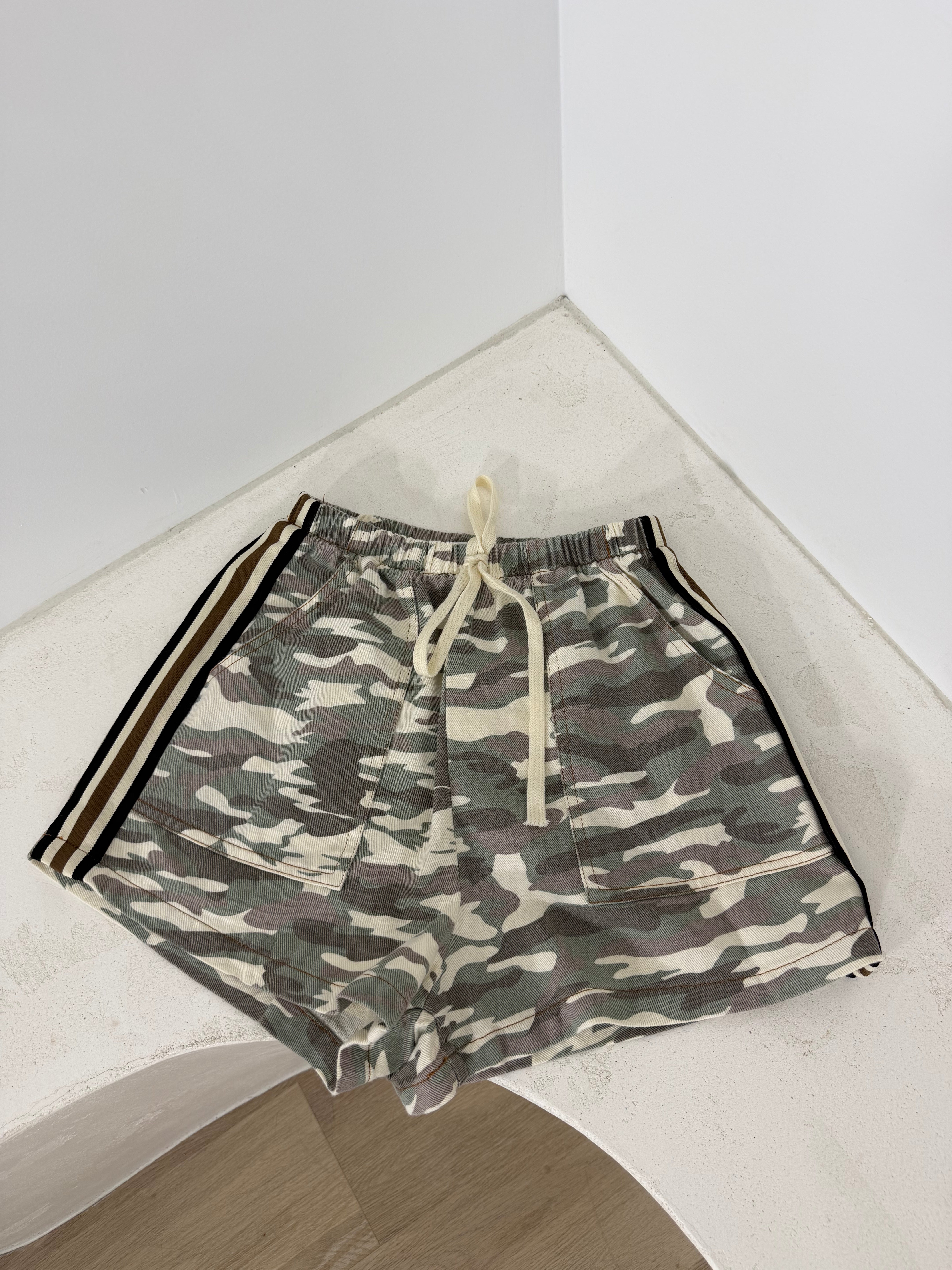 By Frankie Camo Shorts - Light Camo
