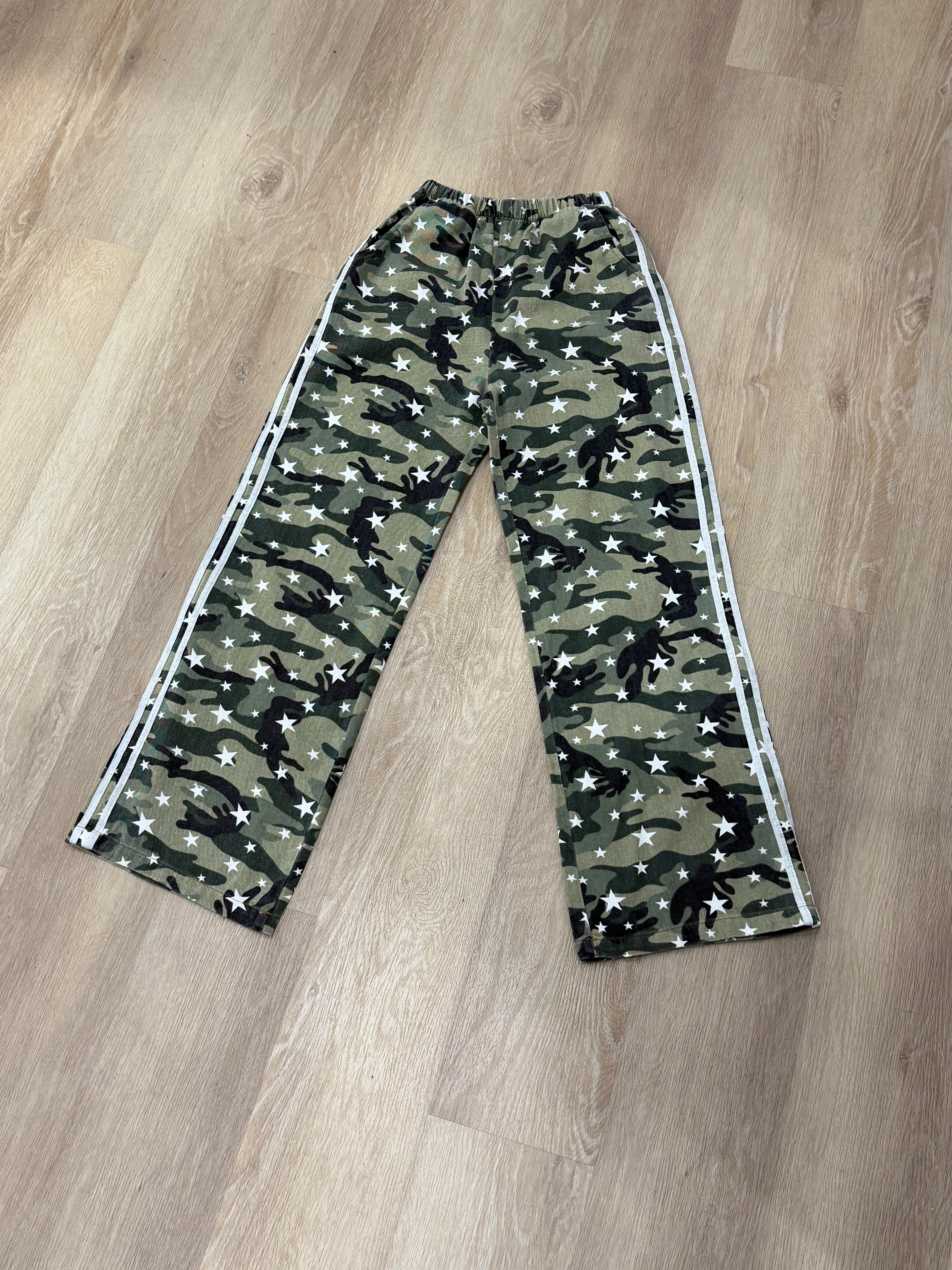 By Frankie Camo & Star Racer Pants