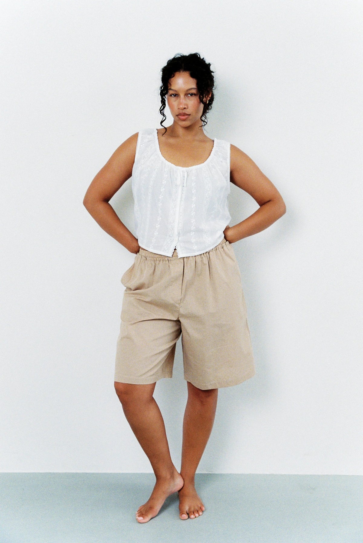 Juni Maeve Top - Blanc COMING SOON