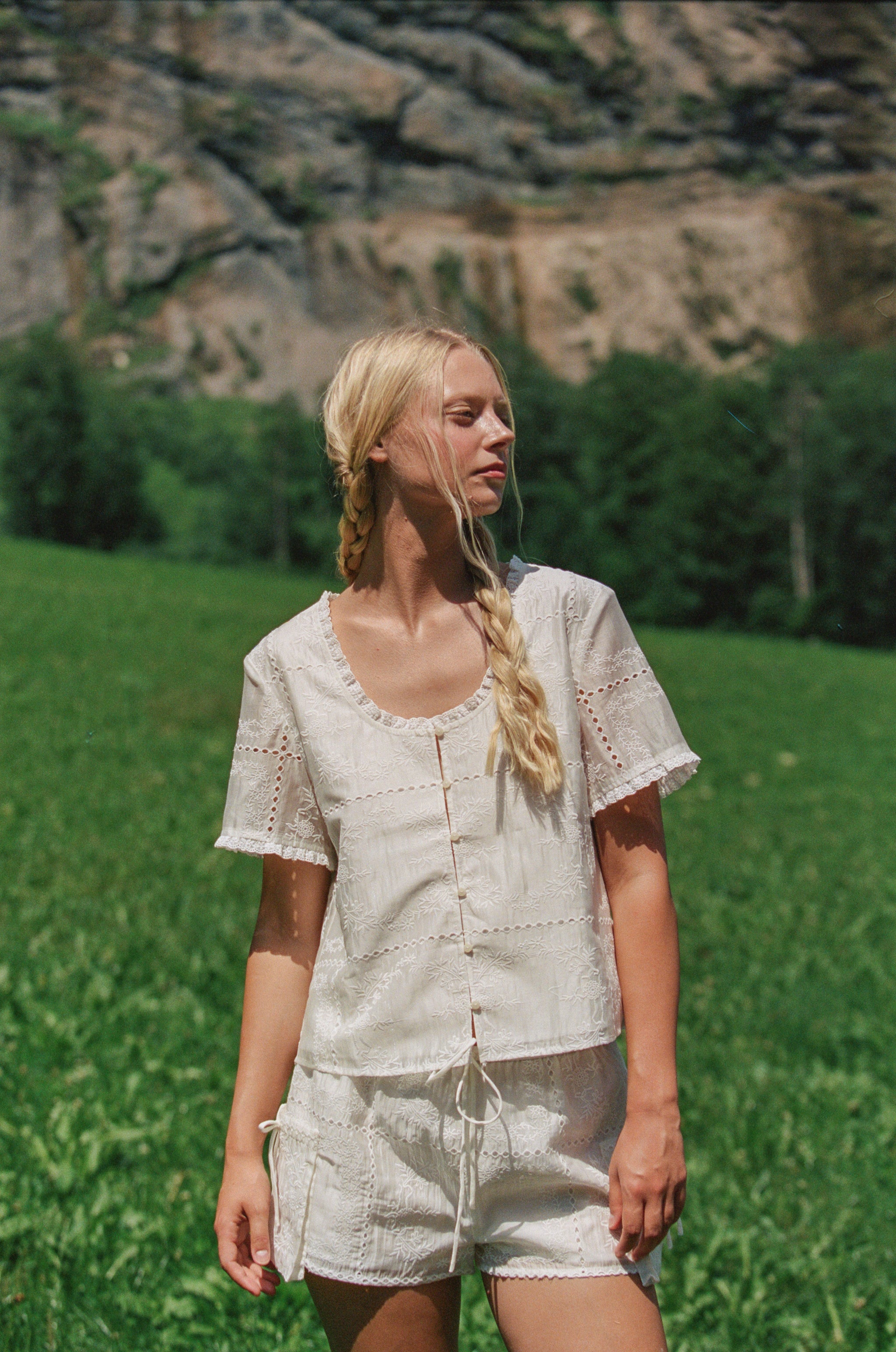 Juni Millie Short - Blanc (Coming Soon)