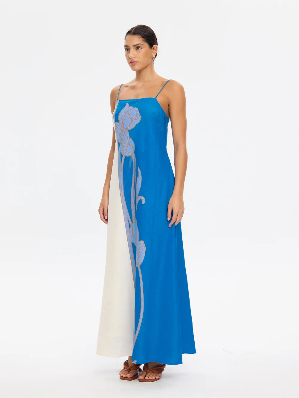 Kivari Fleur Maxi Dress - Blue/Ivory