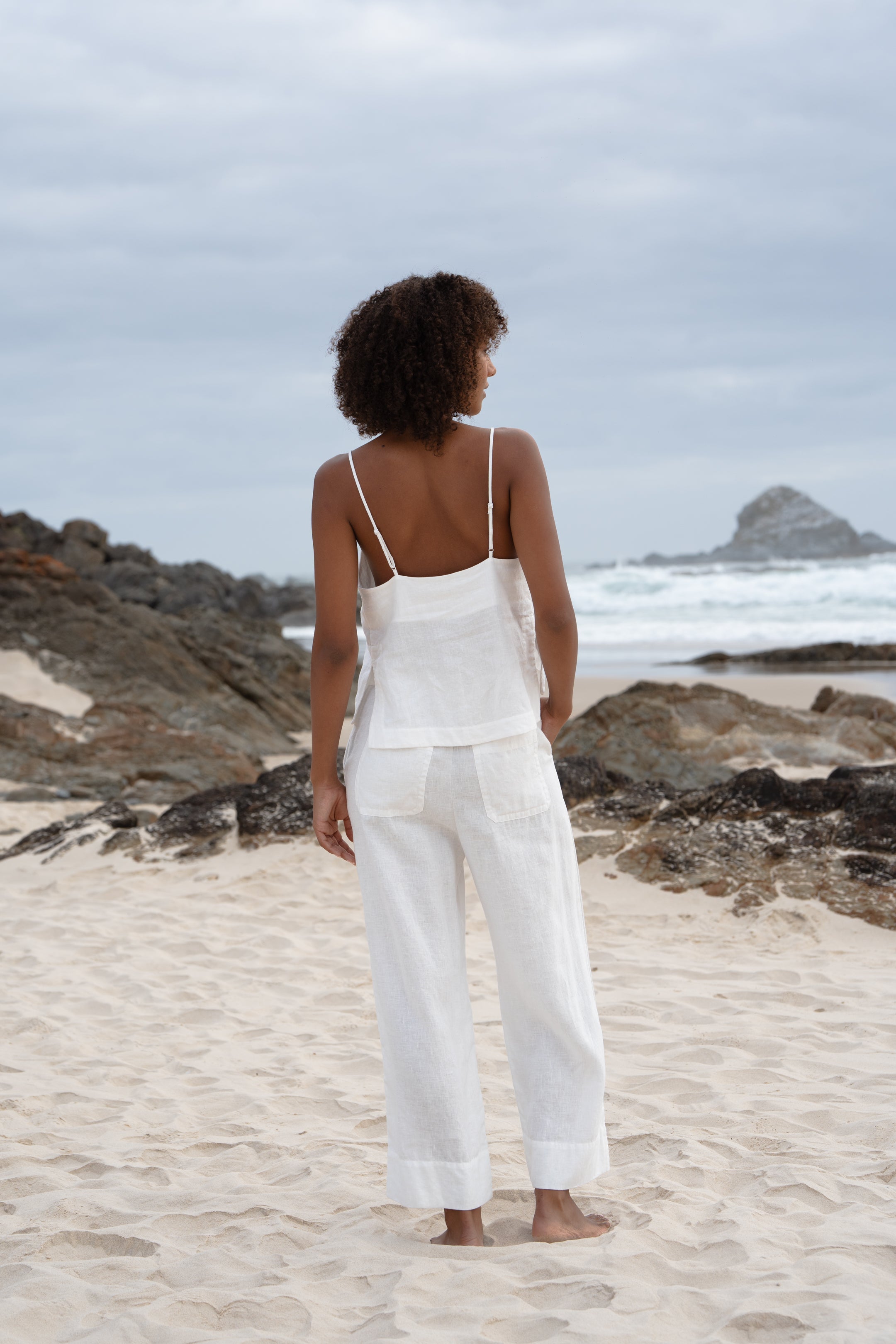 Lilly Pilly Ivy Linen Crop Pants - Ivory