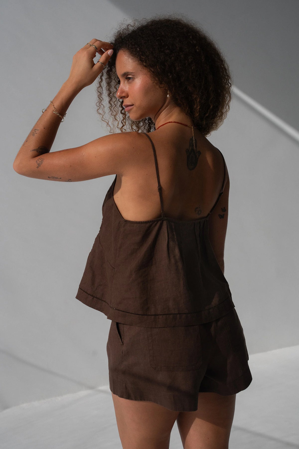 Lilly Pilly Bea Linen Cami - Chocolate