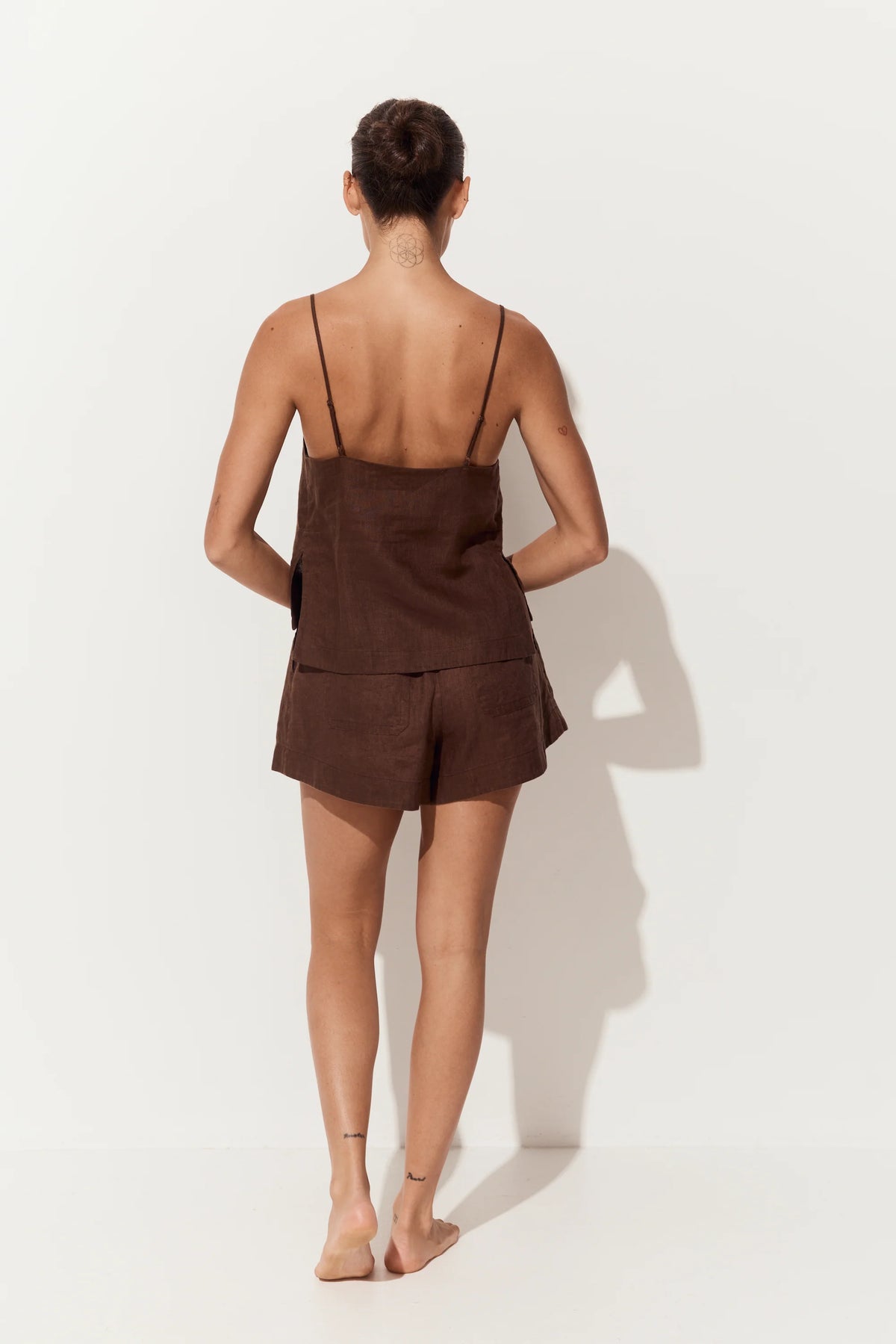 Lilly Pilly Gaia Linen Shorts - Chocolate