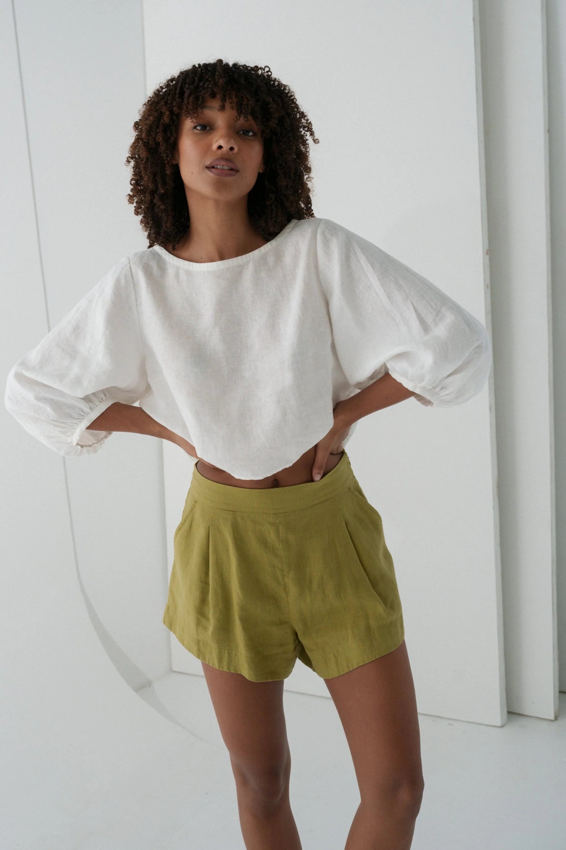 Lilly Pilly Gaia Linen Shorts - Olive