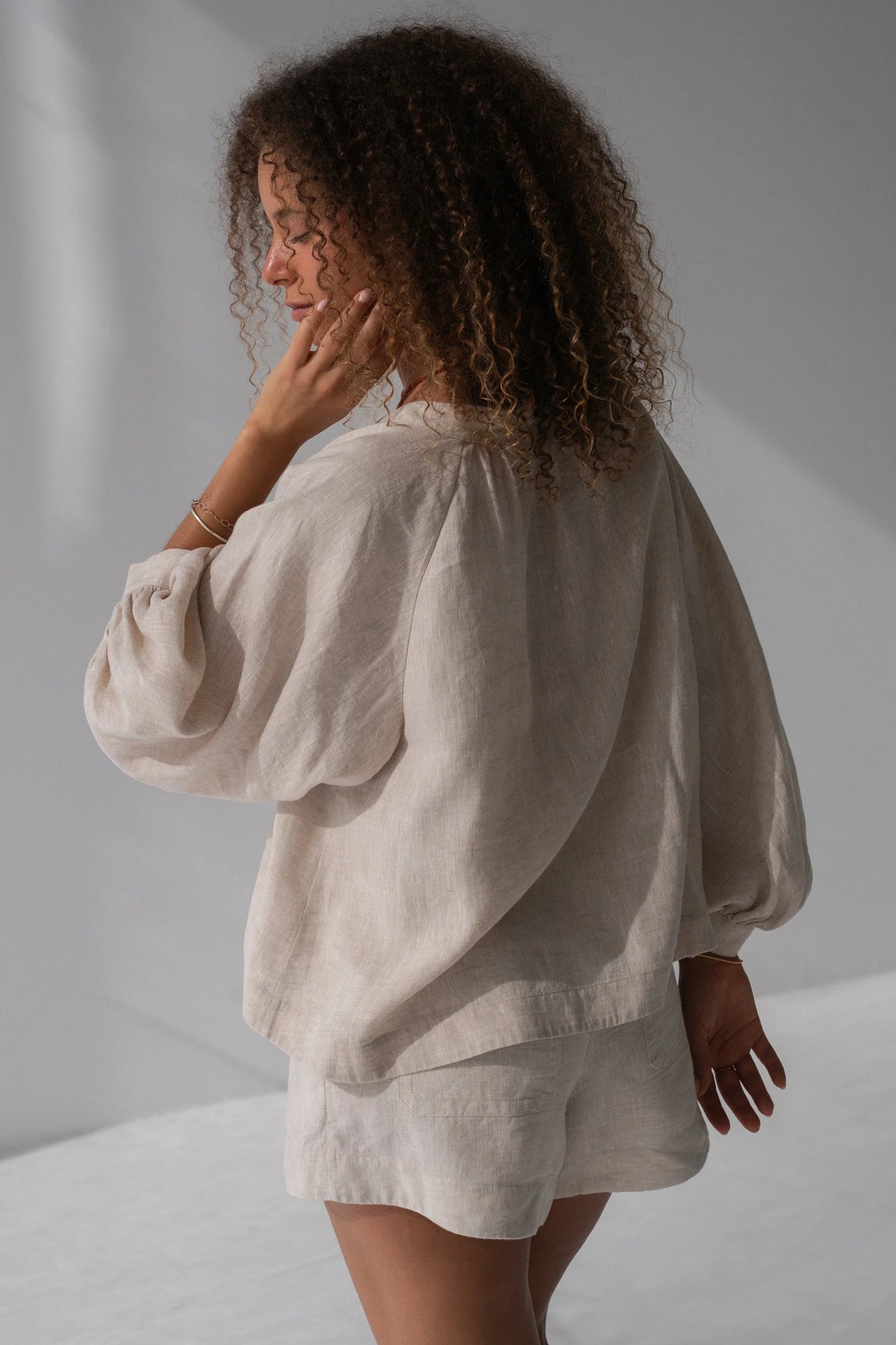 Lilly Pilly Rowan Linen Shirt - Oatmeal