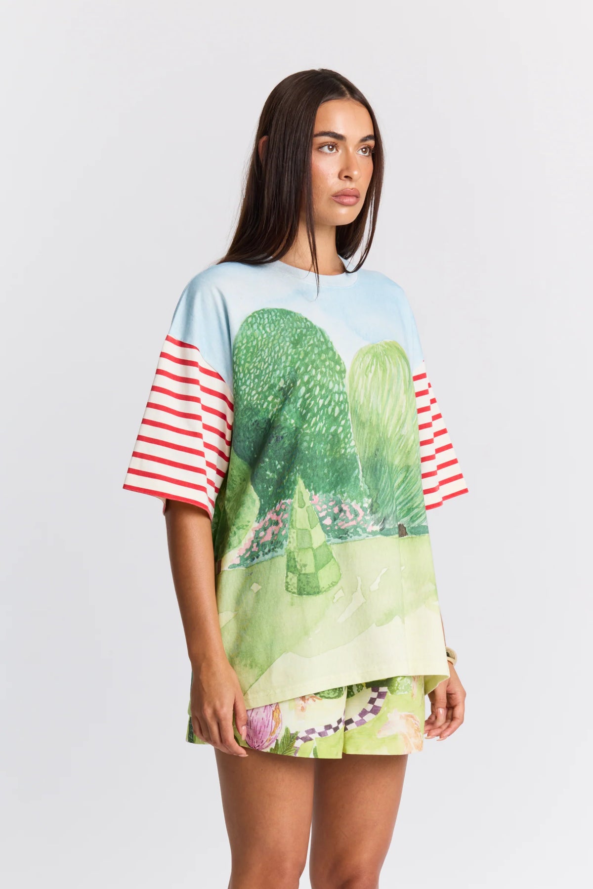 Maku Gardenia Oversized Tee