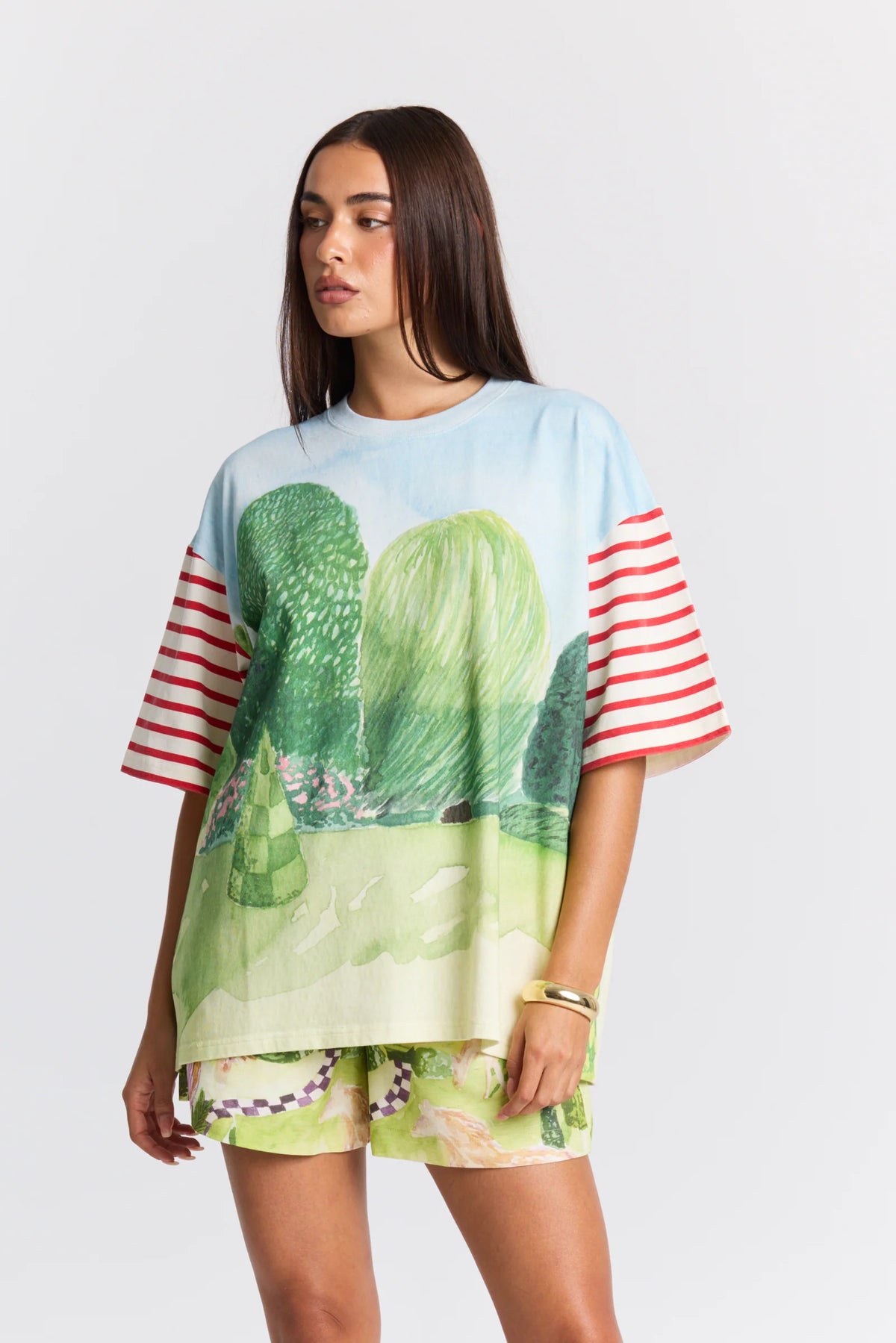 Maku Gardenia Oversized Tee