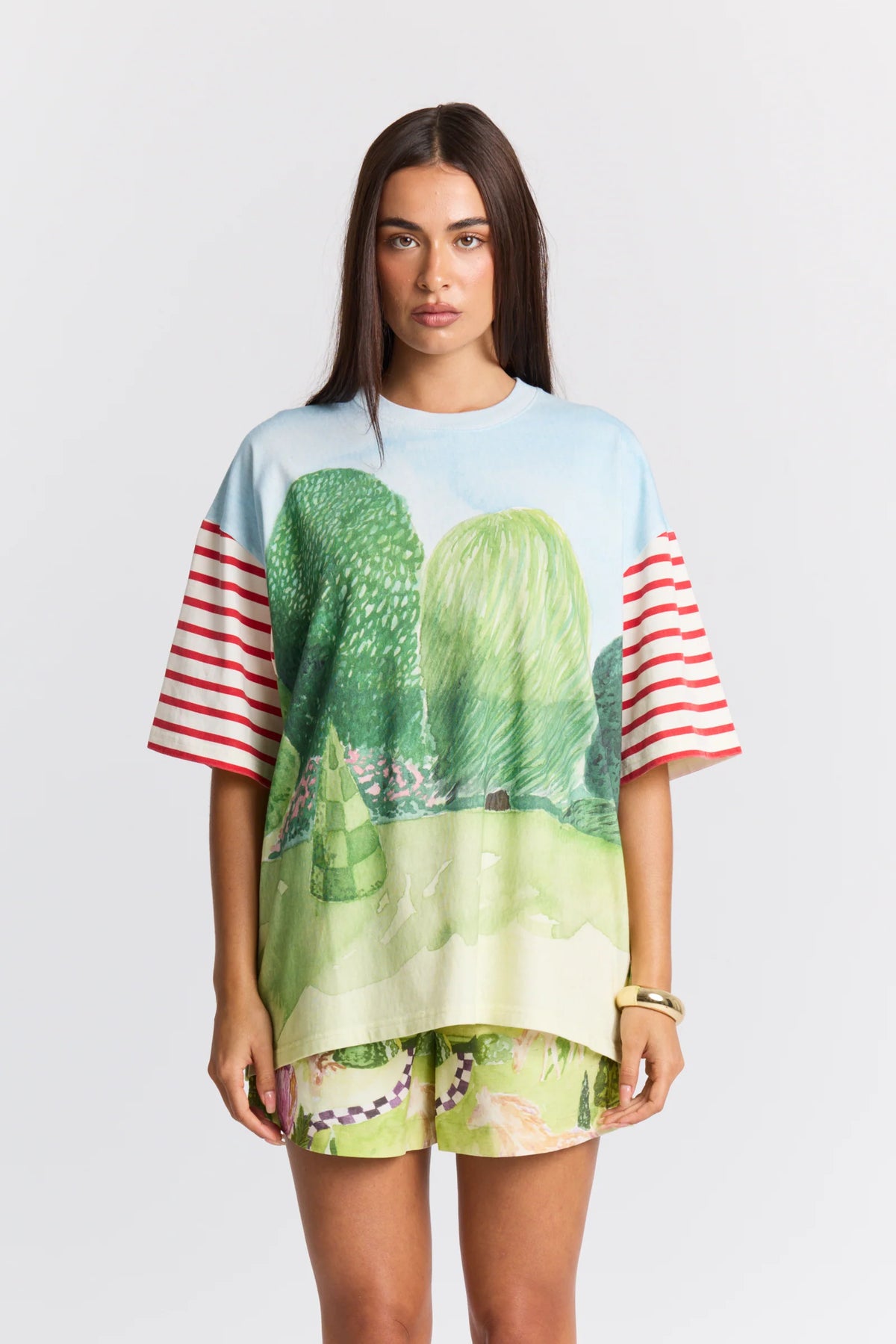 Maku Gardenia Oversized Tee