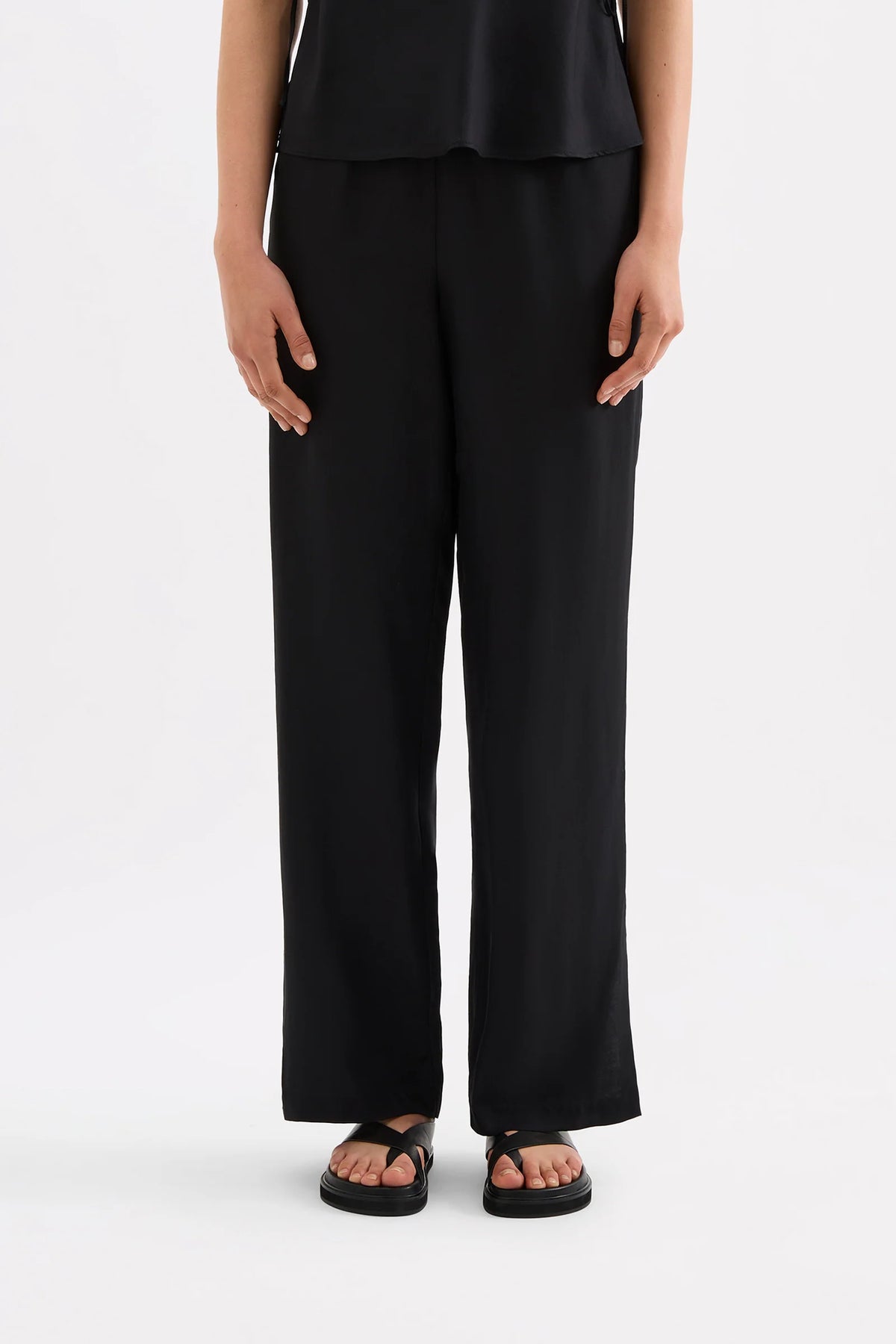 Nude Lucy Nude Lucy Jaslynn Tencel Pant - Black