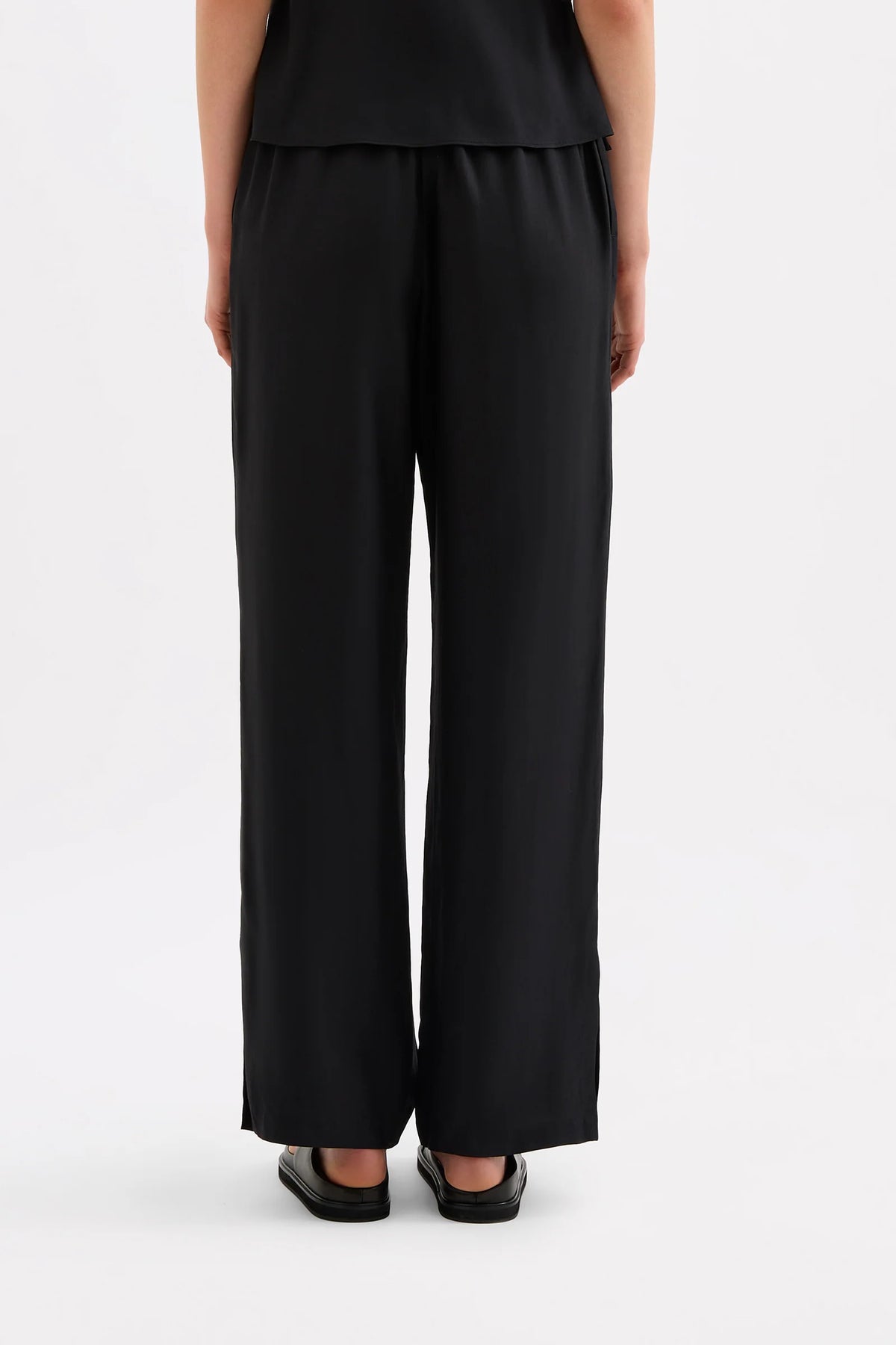 Nude Lucy Nude Lucy Jaslynn Tencel Pant - Black